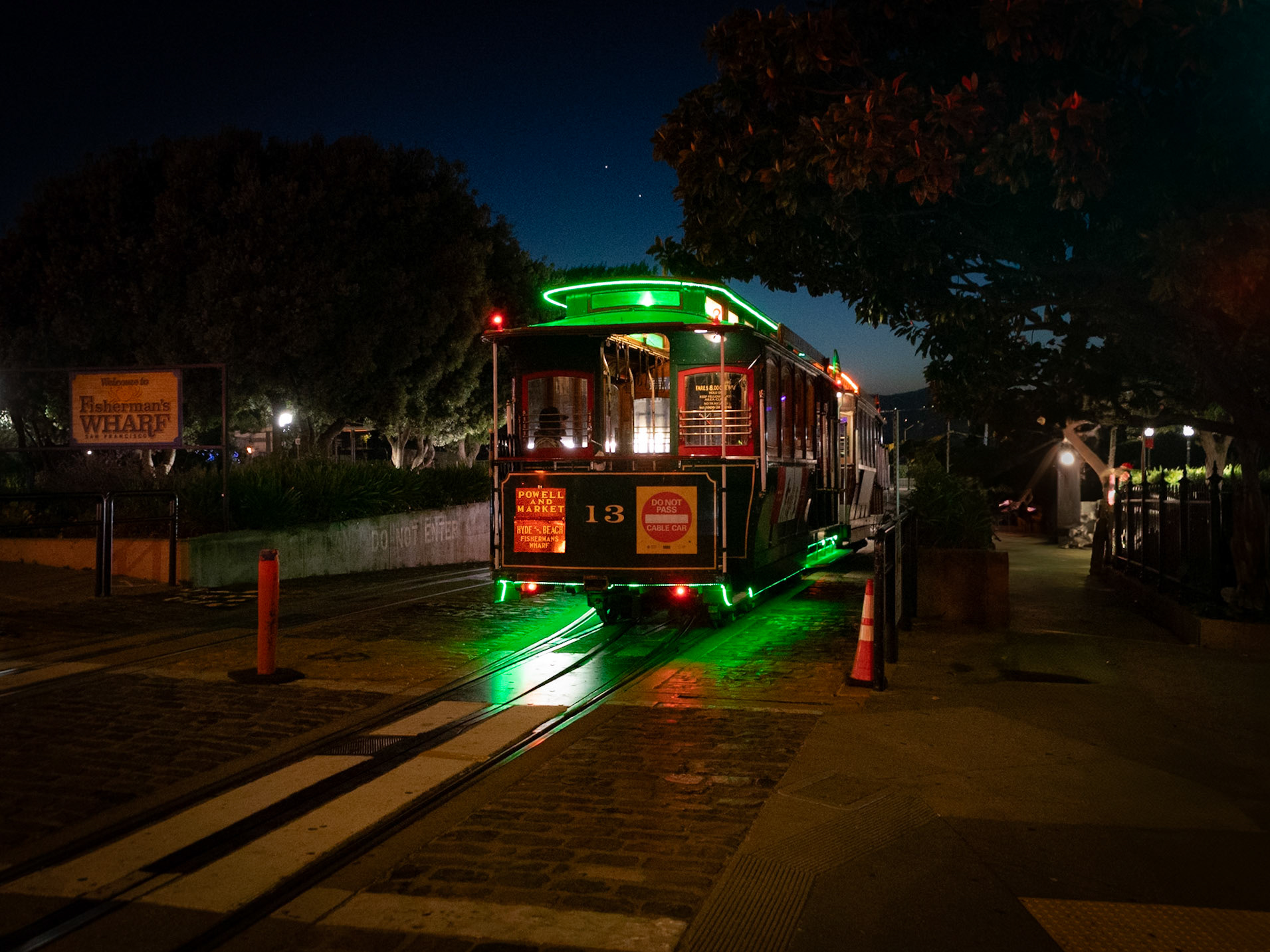 San Francisco Cable Car at NIght