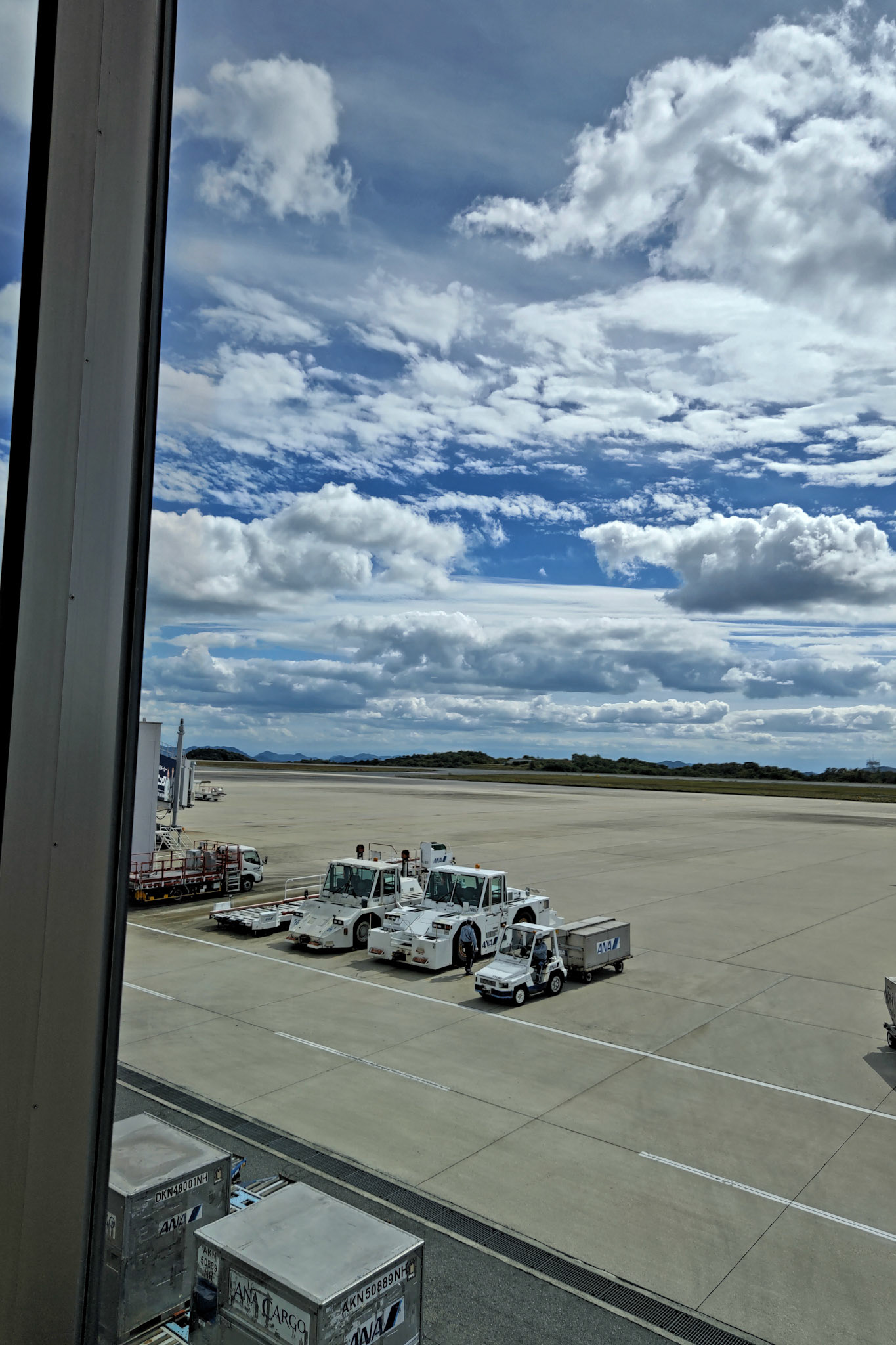 晴れの空港