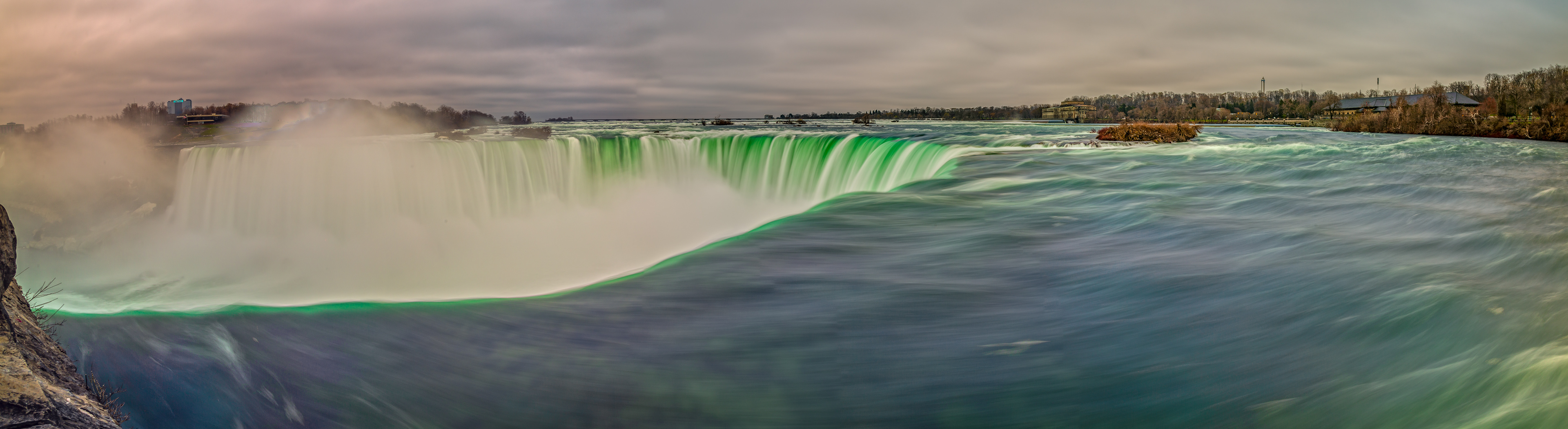 Niagra Falls.