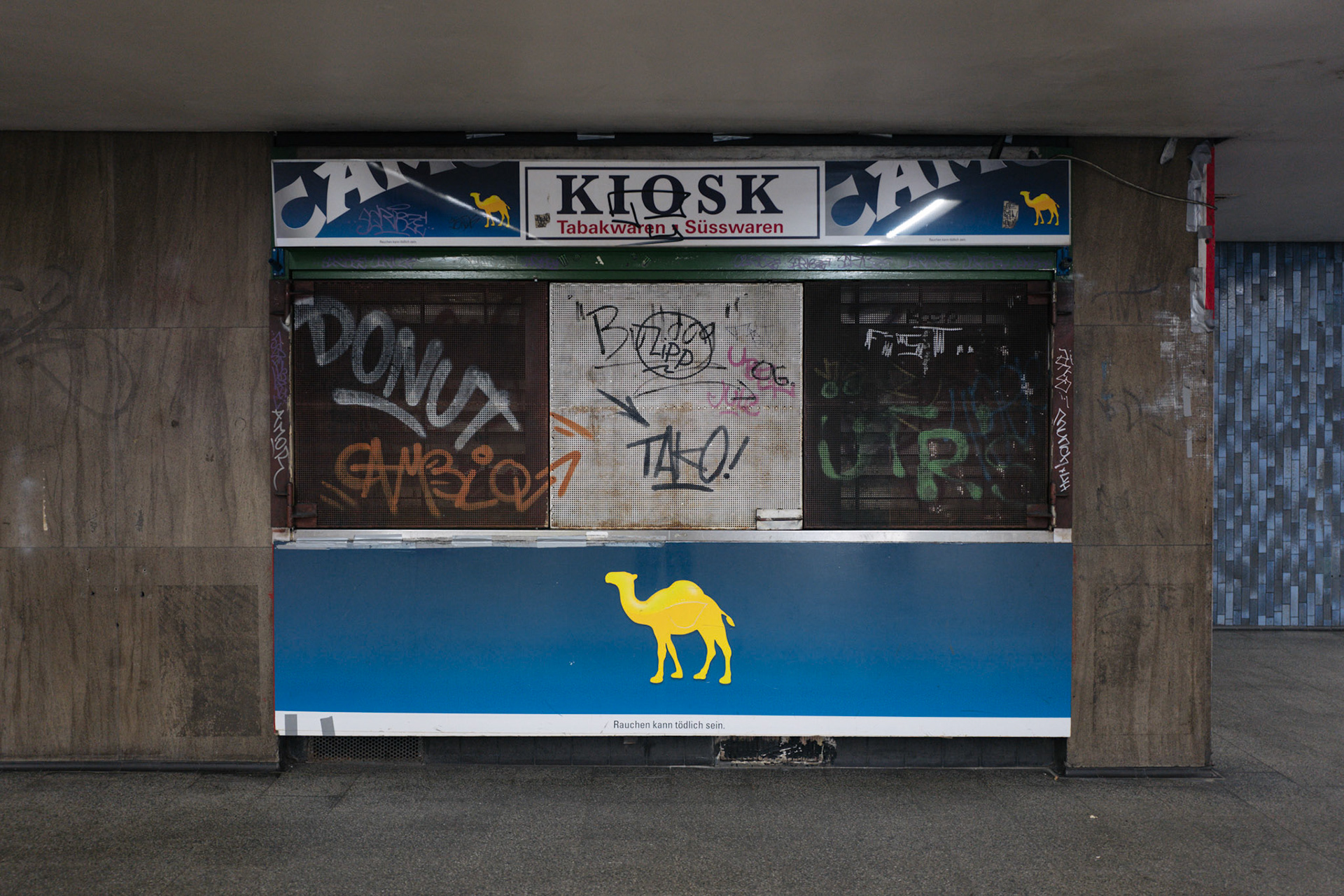 Kisok Dom/HBF