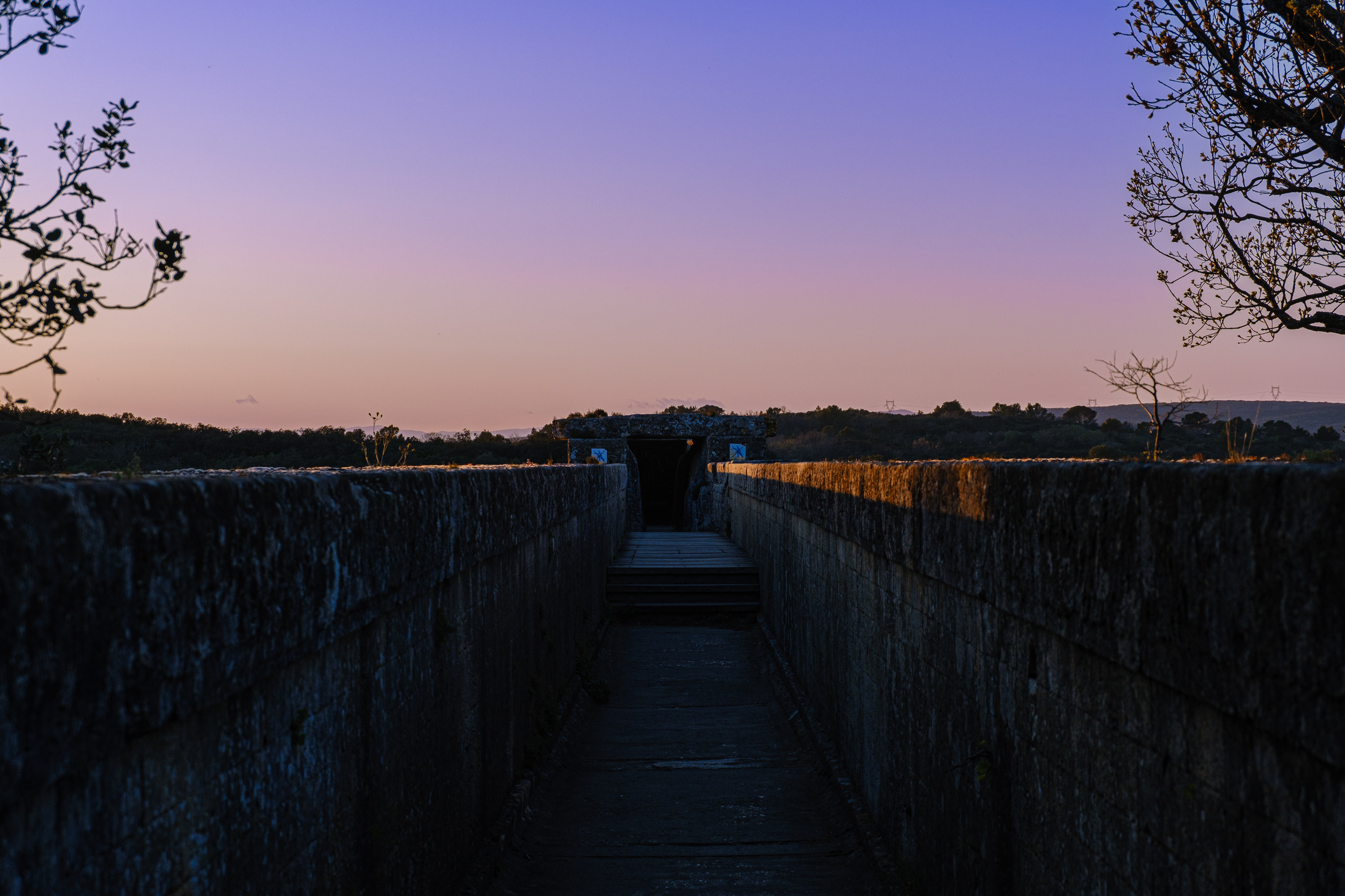 Towards Fontaine d'Eure from the East end of the Pont du Gard