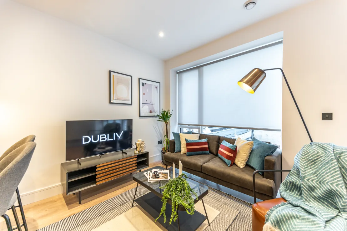 Show unit staging