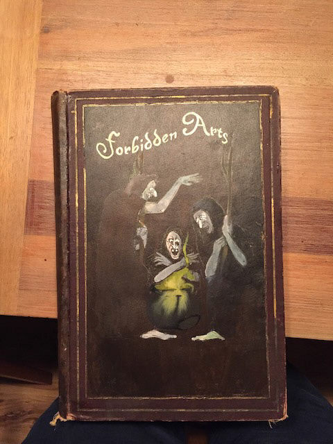 THE HOUSE WITH A CLOCK IN ITS WALLS