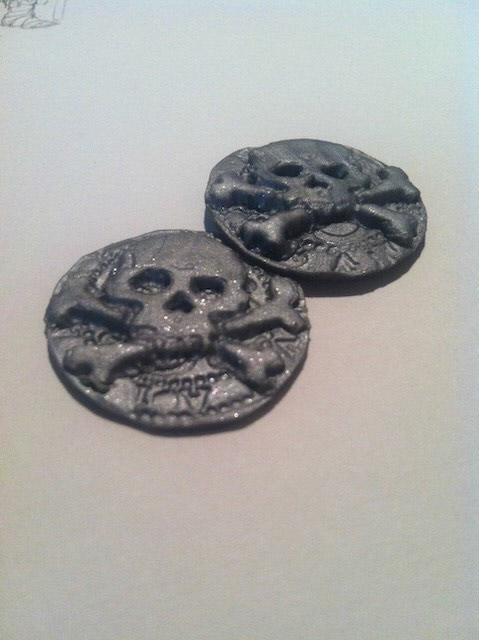 CROSSBONES