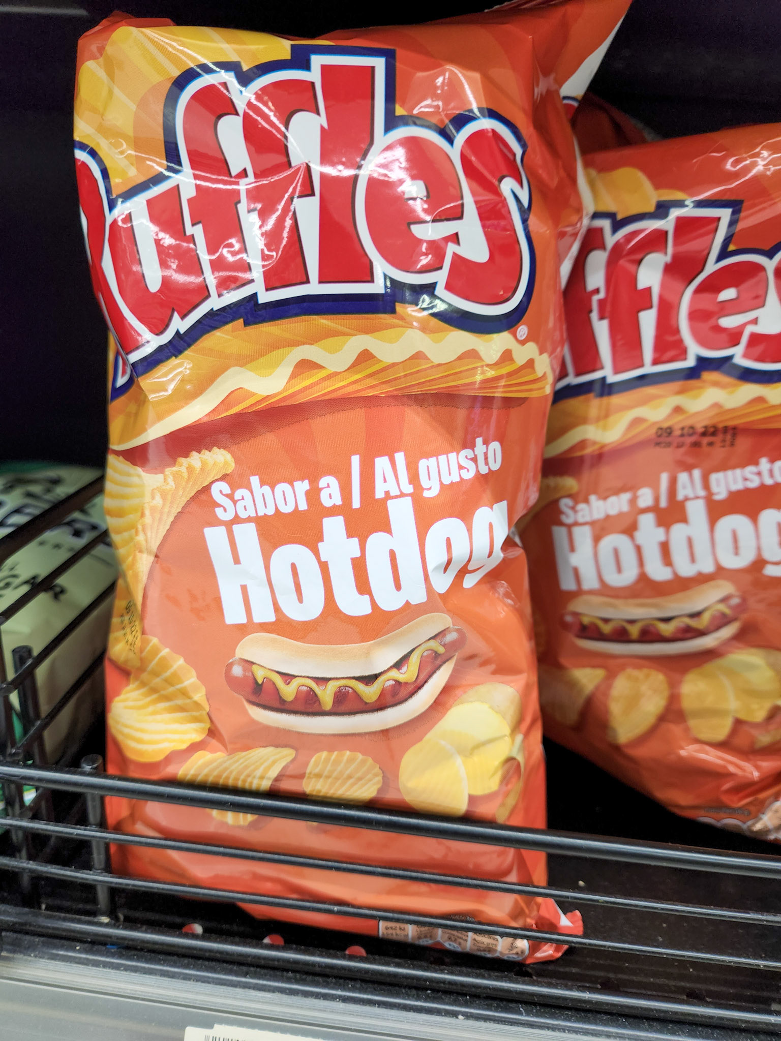 Hot Dog flavor chips in Portugal
