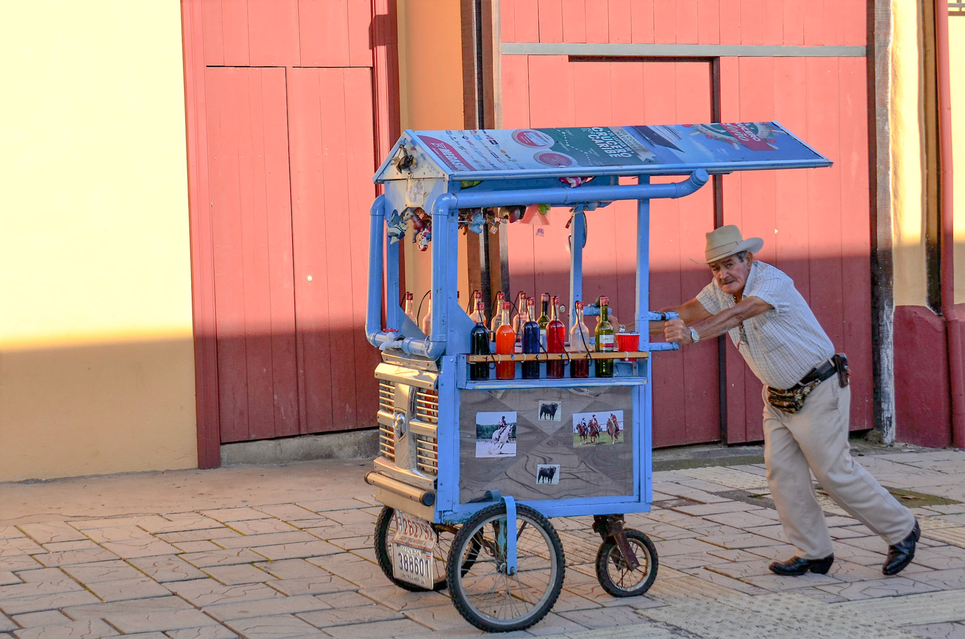 Cart Vendor - Heredia, Costa Rica
