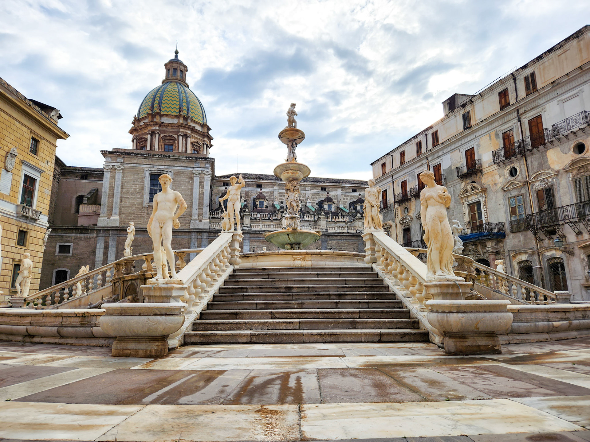 Fontana Pretoria, Palermo Italy