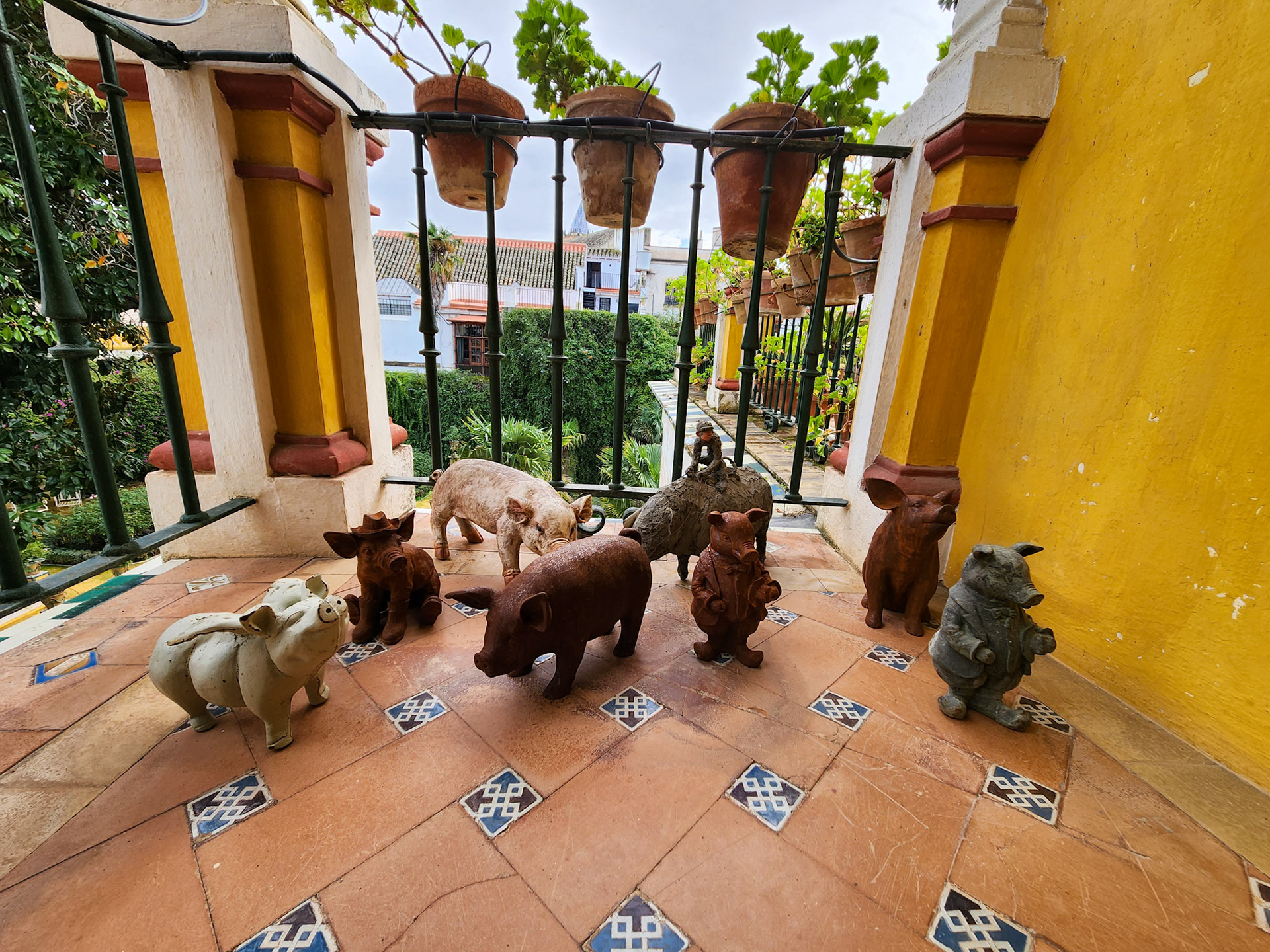 Ceramic Pigs @ Casa de Pilatos, Seville Spain