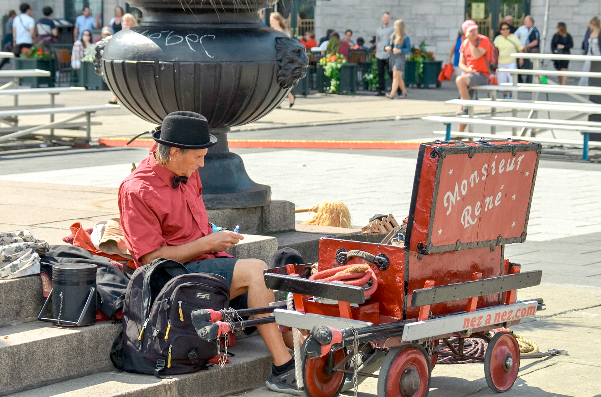 Street Entertainer-Quebec City Canada