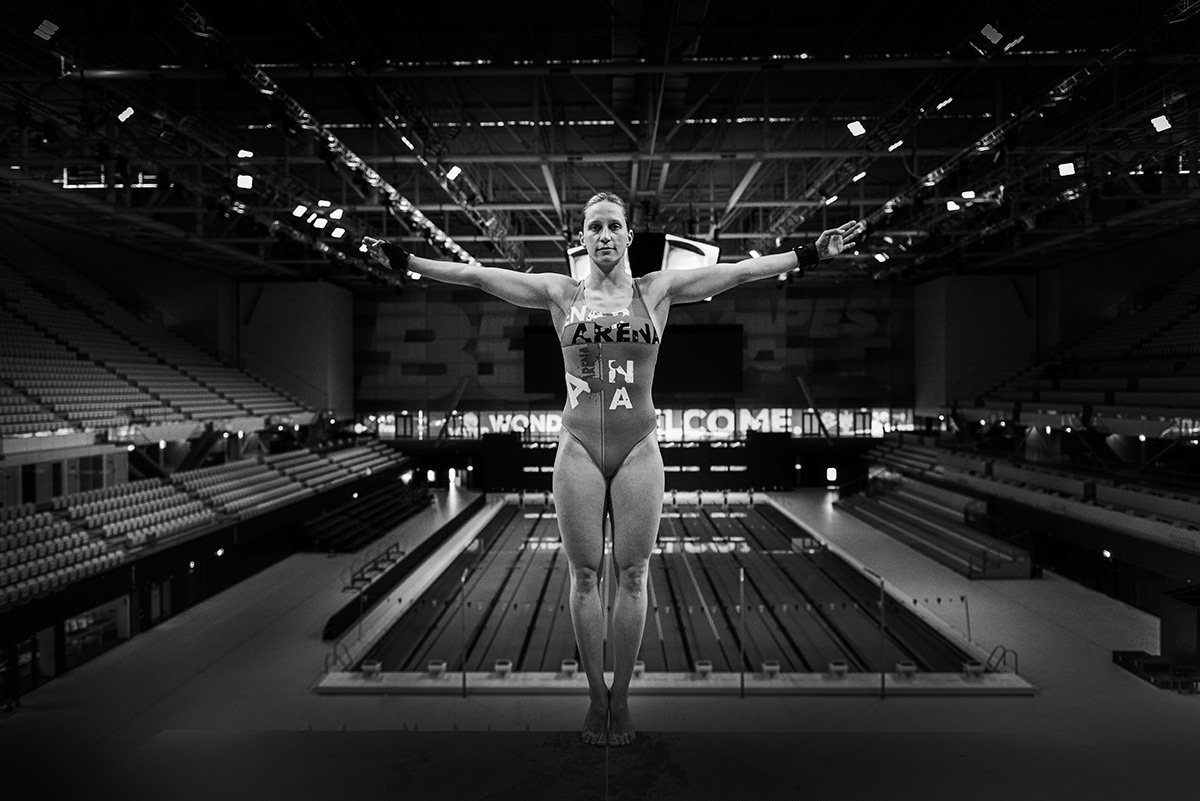 Villő Kormos, high diver