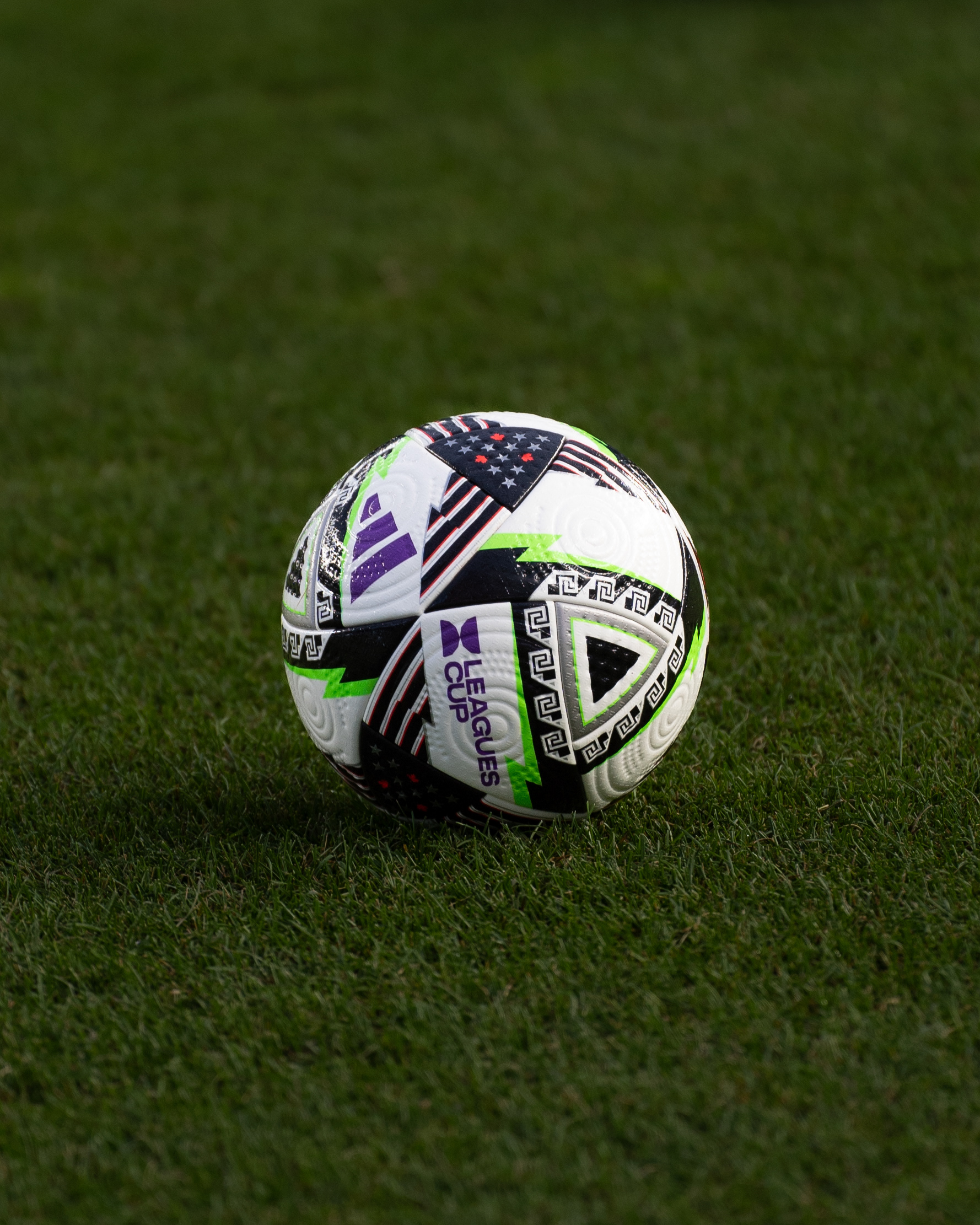 LEAGUES CUP 24 PRO BALL