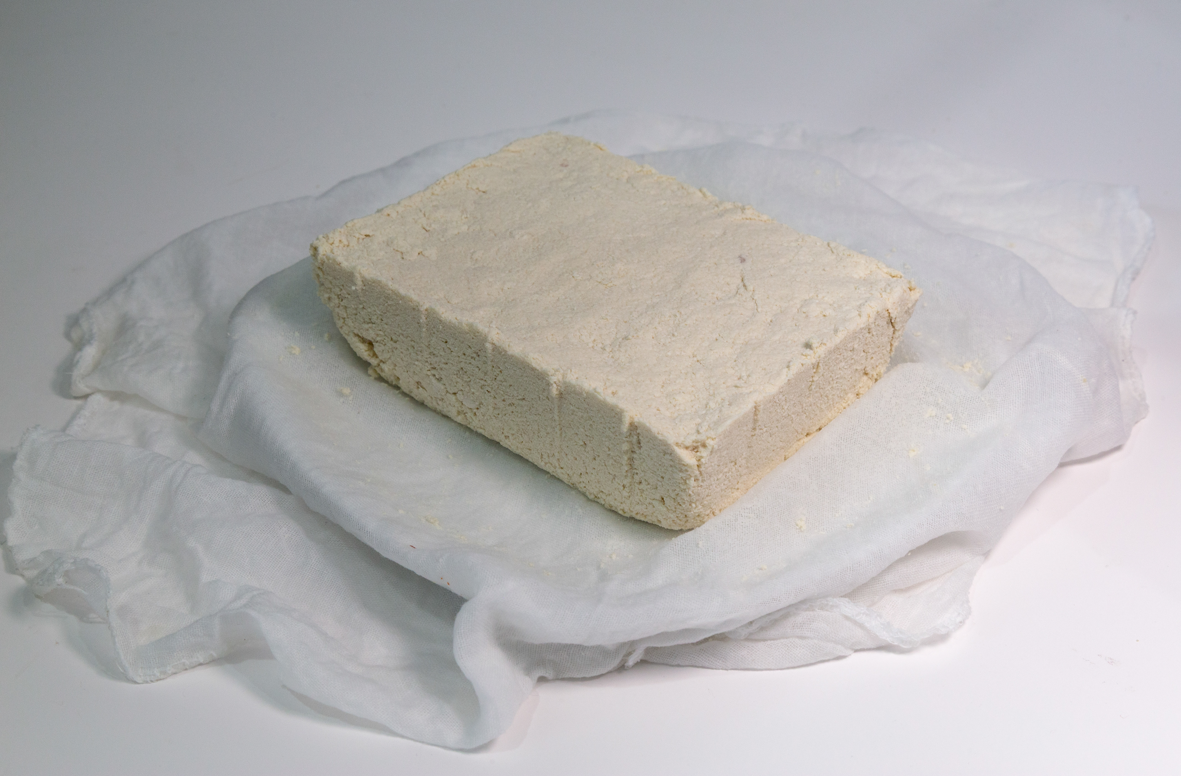 Tofu made of chicken