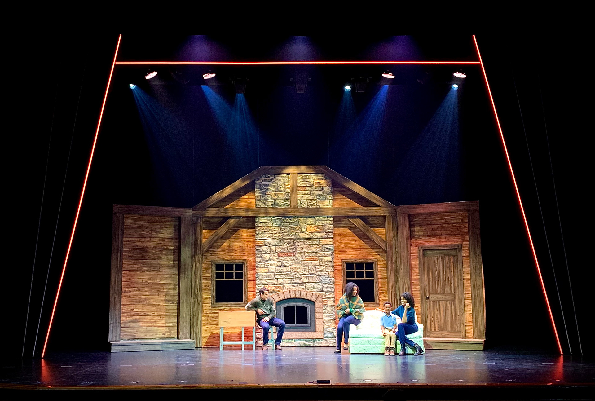 Cabin, Show Photo