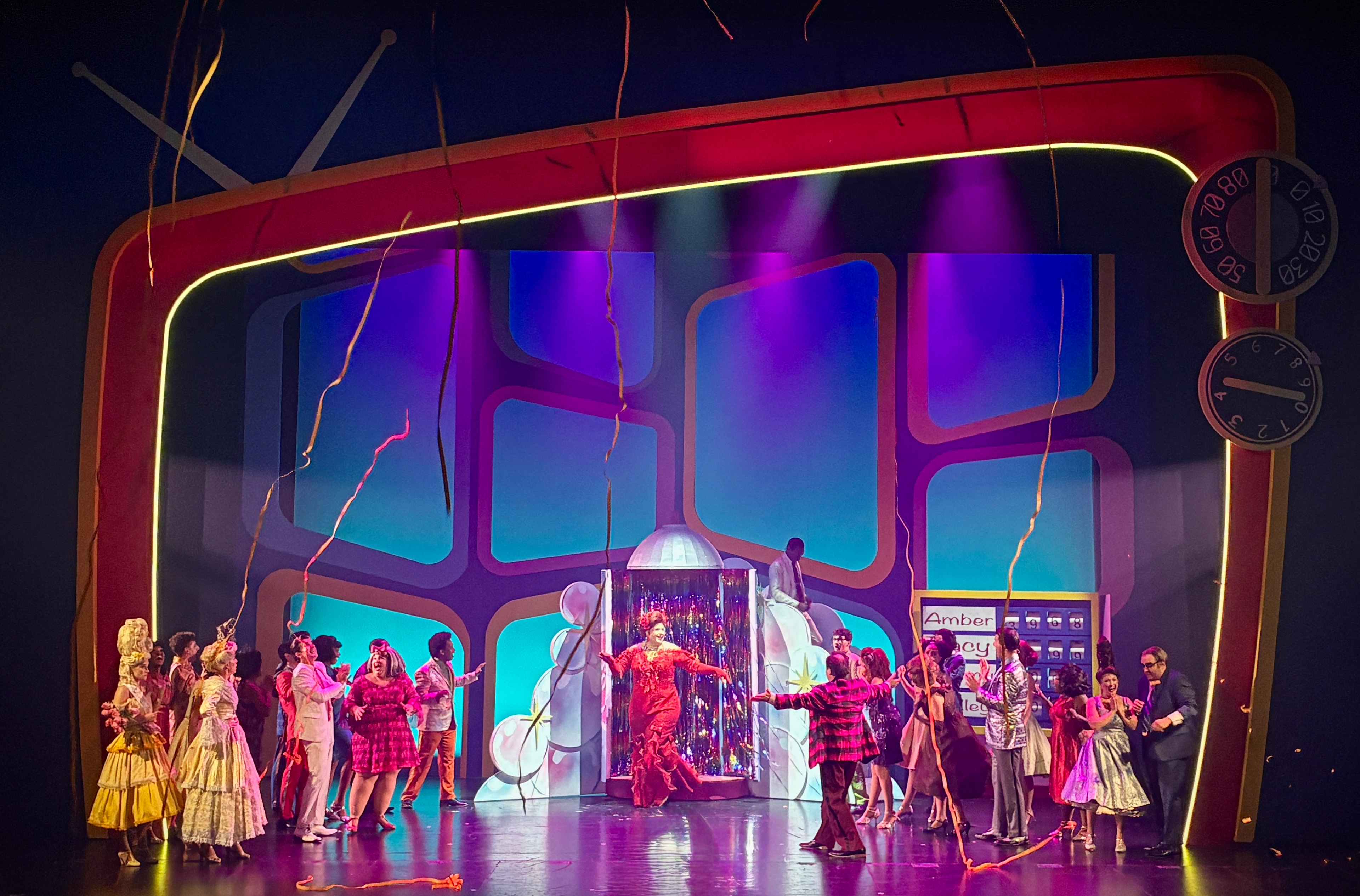 Finale Production Photo