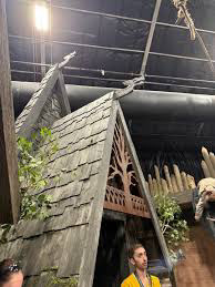 Building Fascade from Galkn: Monsters of the North (photo published by walruscarp during lights on tour)