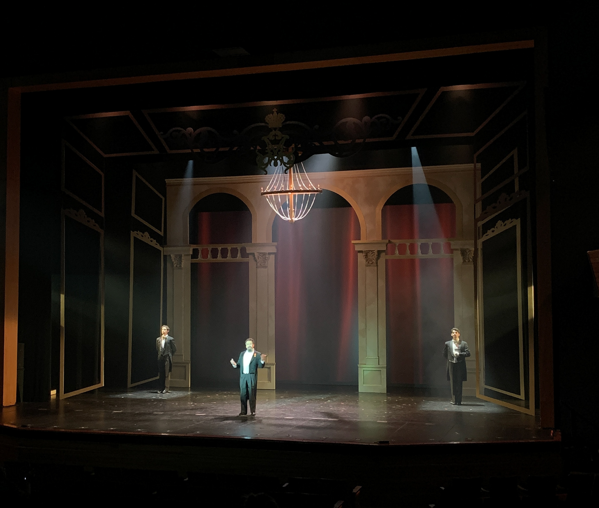 Anastasia, Anteroom