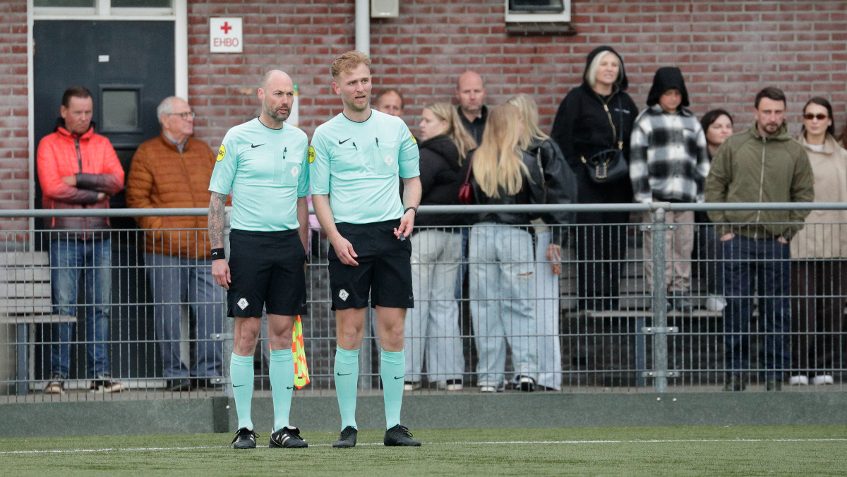 na overleg met de grens krijgt de Reus rood en Vahle geel