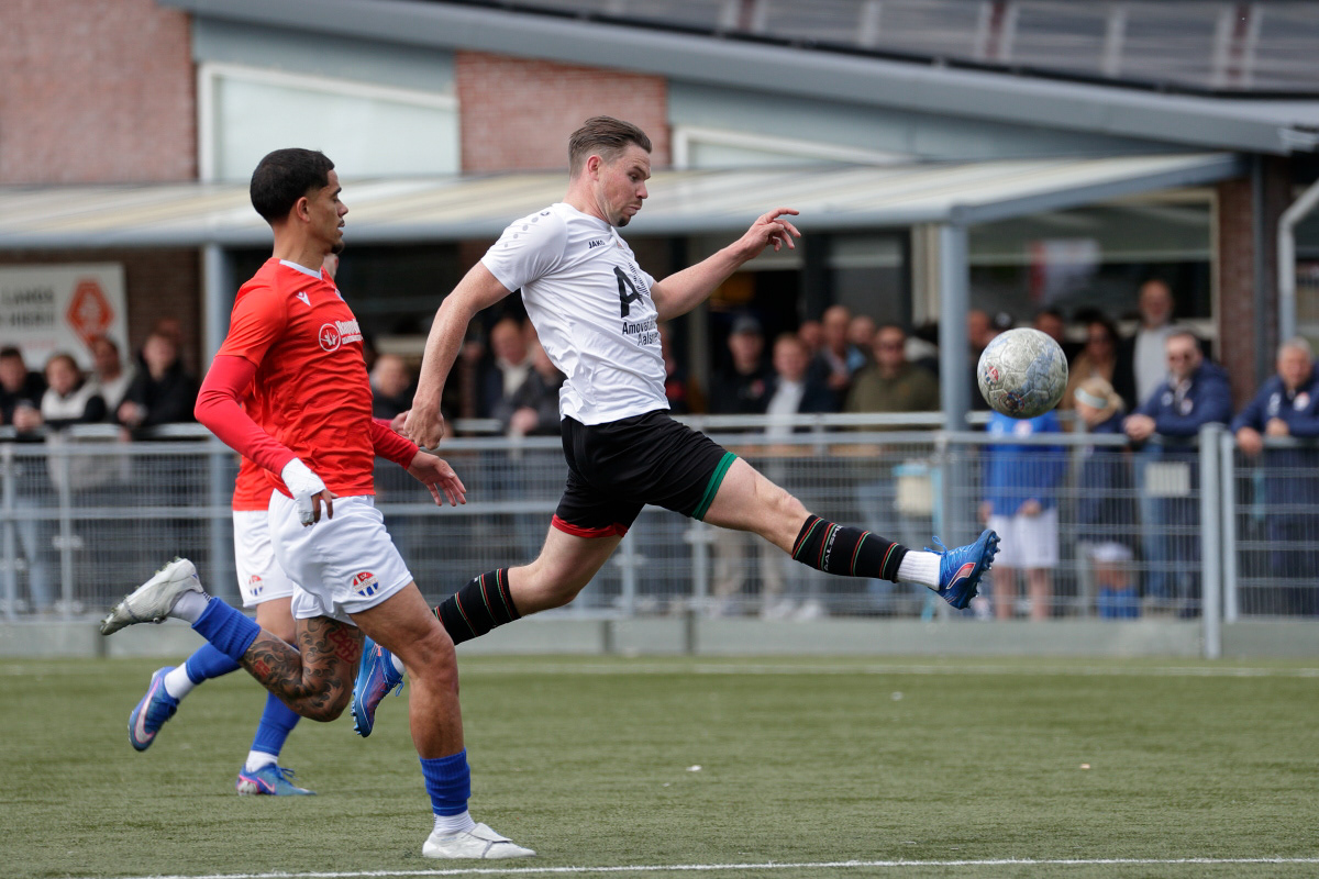 Aalsmeer begint goed met een typische Vahle kans