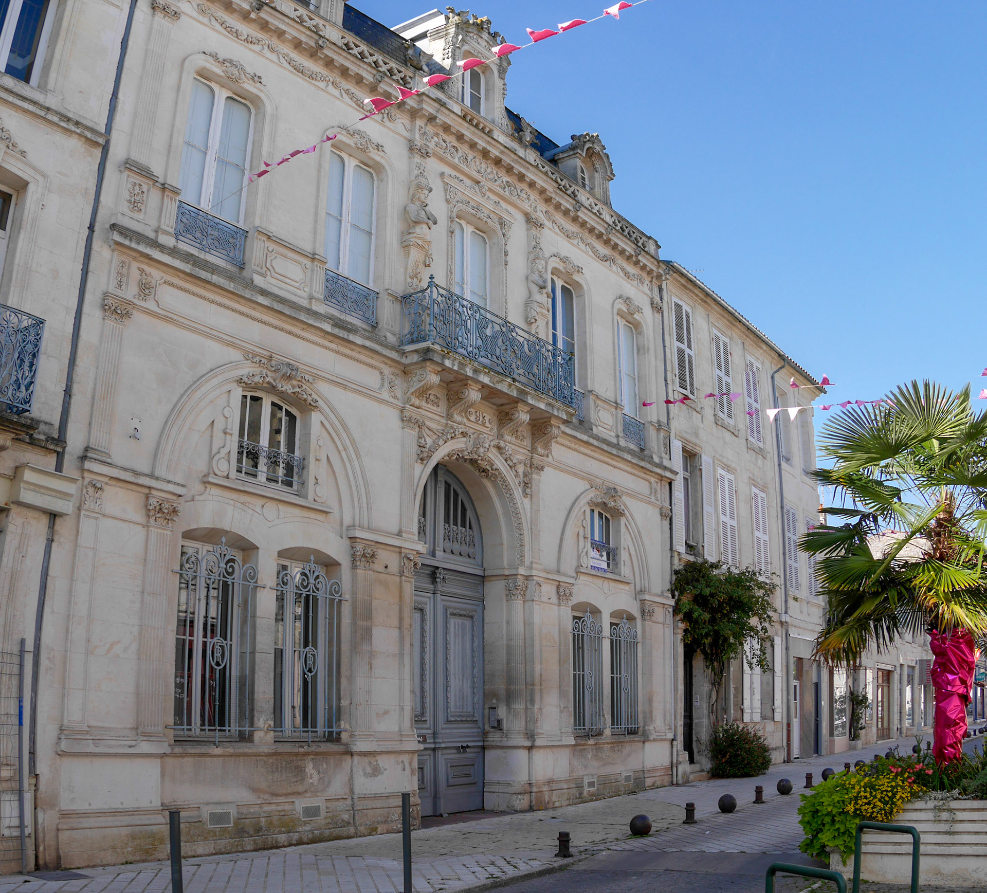 Une bâtisse dans Rochefort