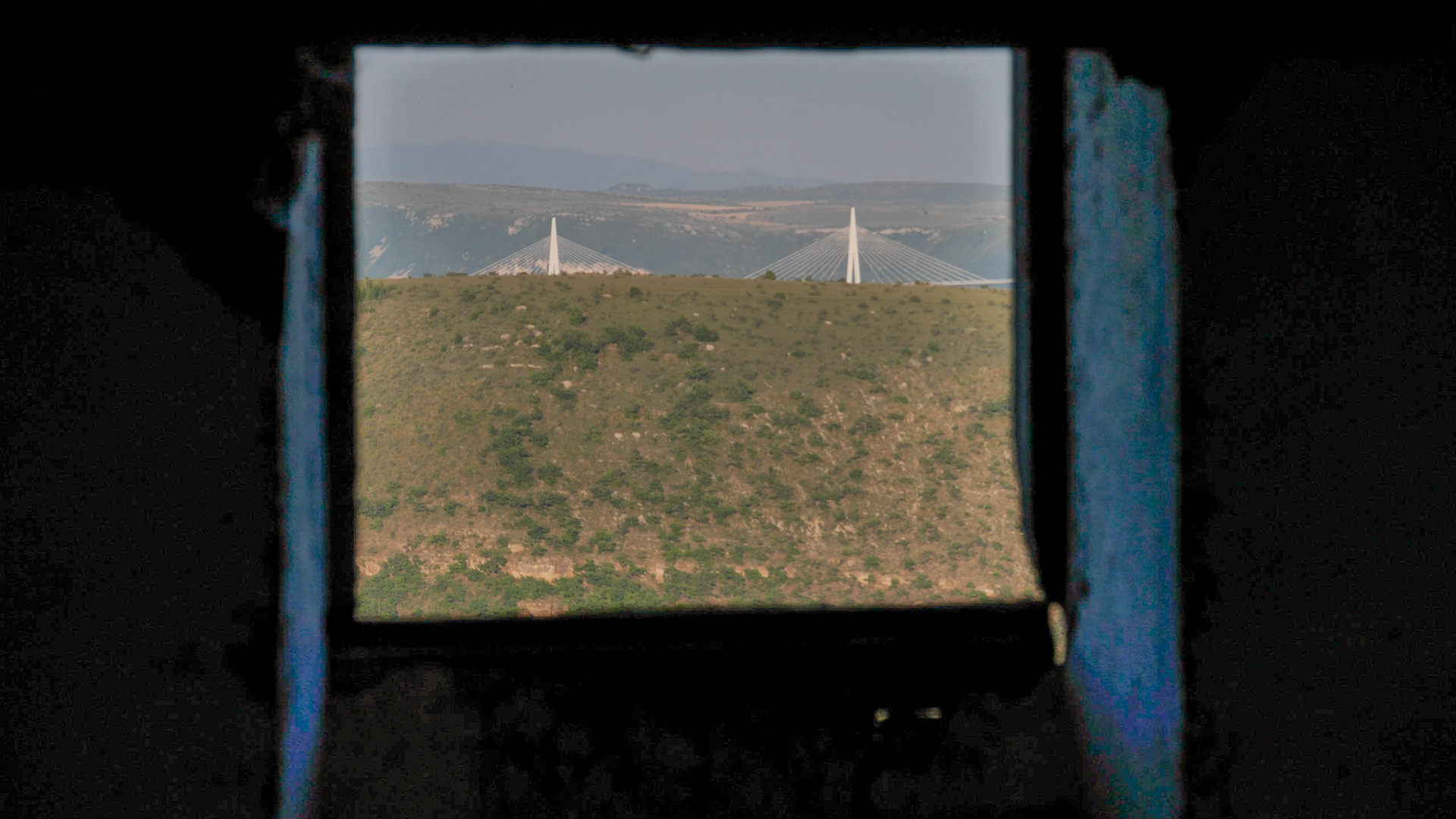 Le viaduc à travers un fenestrou