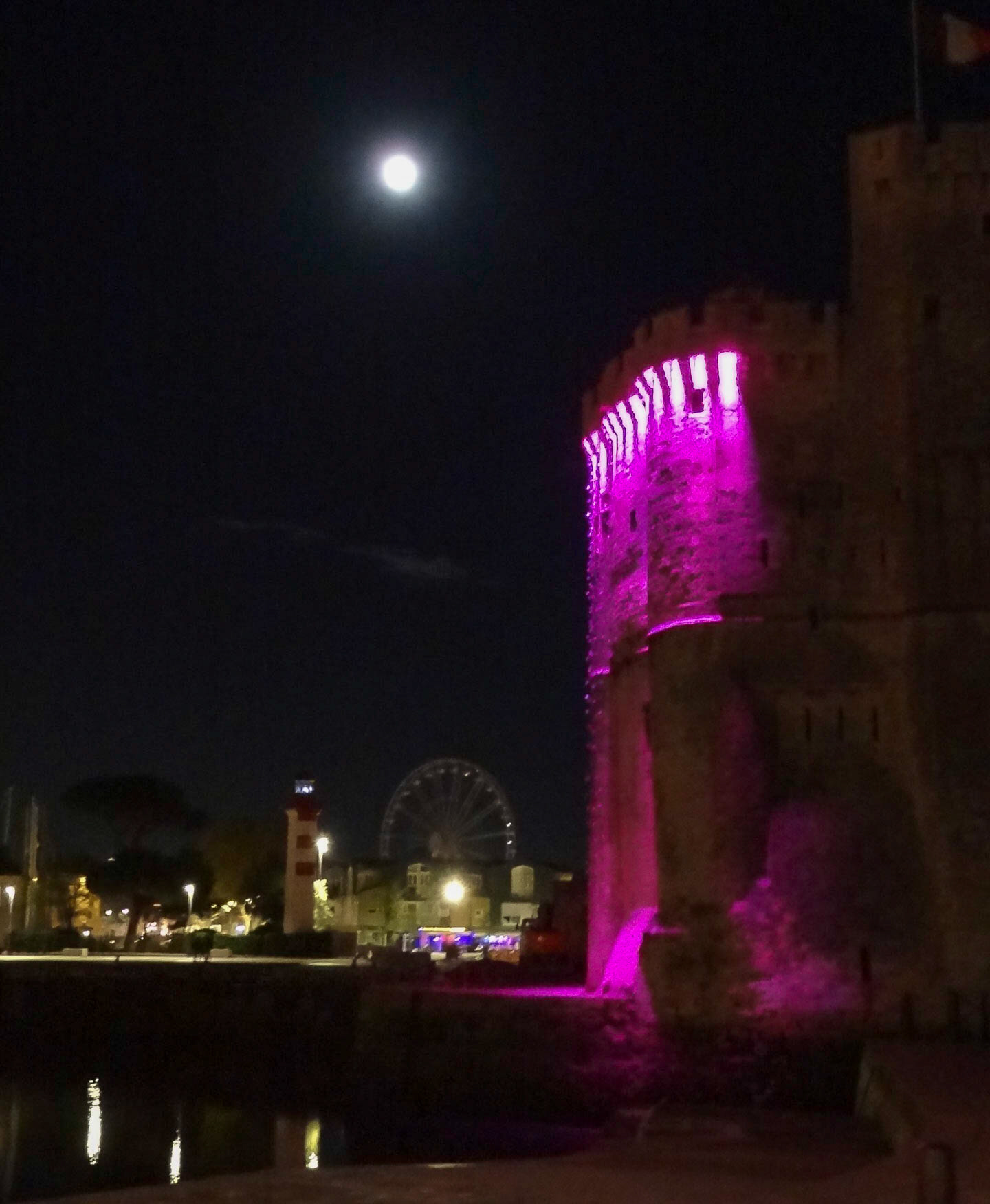 La Rochelle - tour St-Nicolas, le Phare, la grande roue, la lune