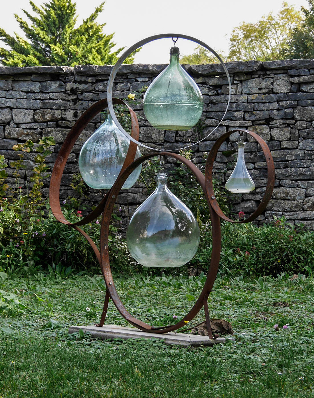 Déco de jardin à Château-Chalon
