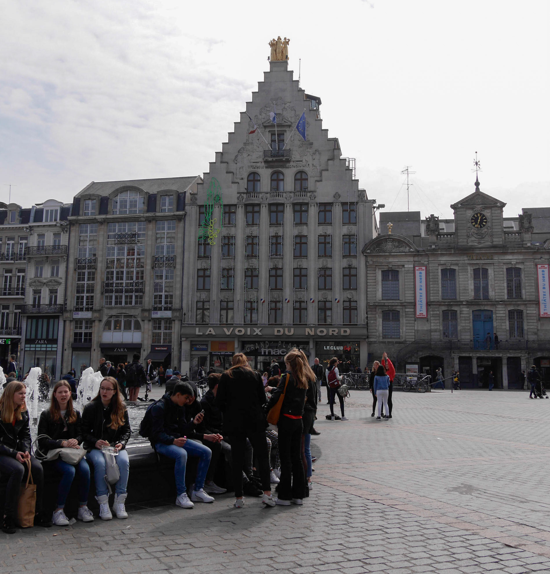 Lille - immeuble emblématique de la Voix du Nord