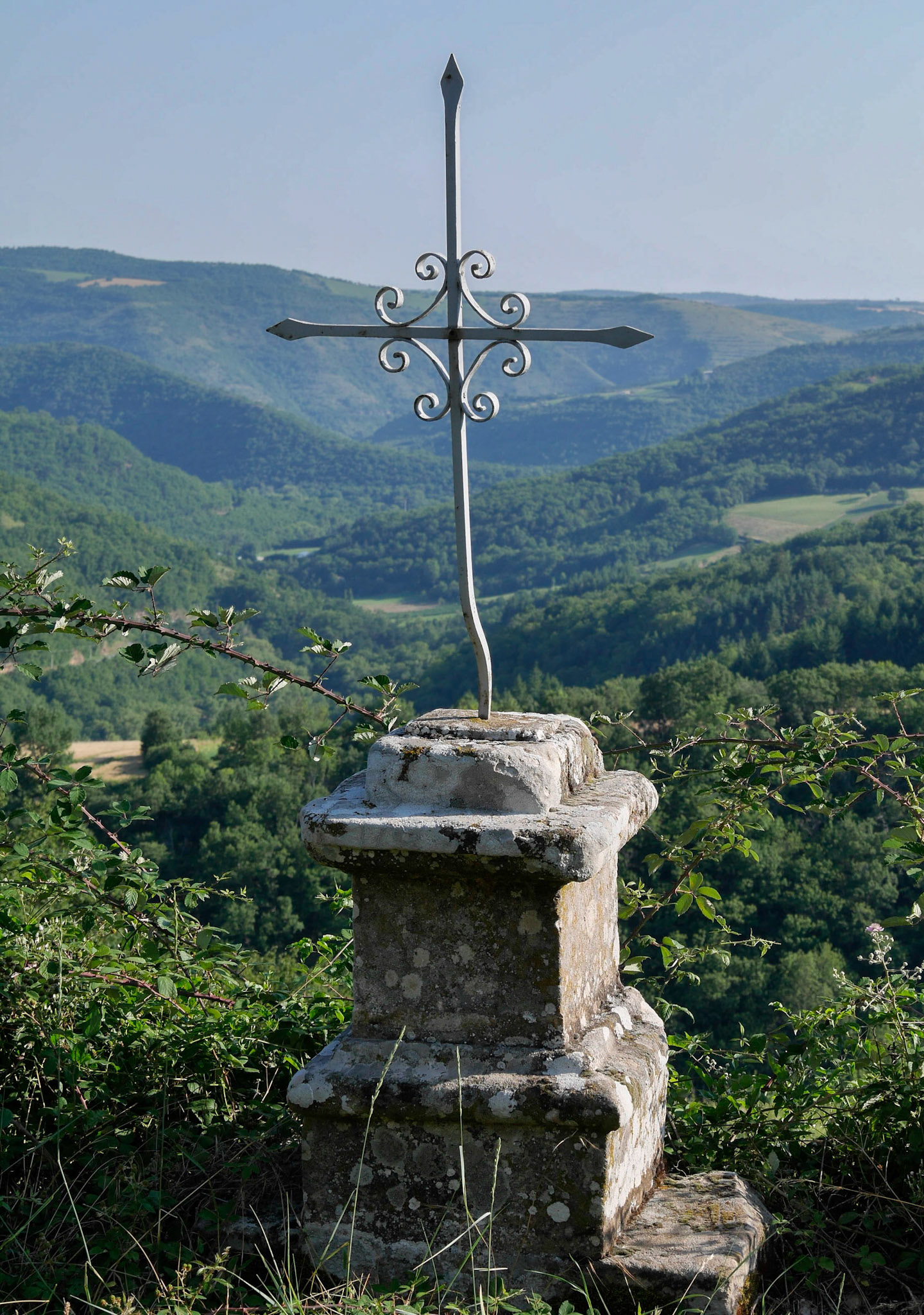 Calvaire entre Montjaux et Marzials
