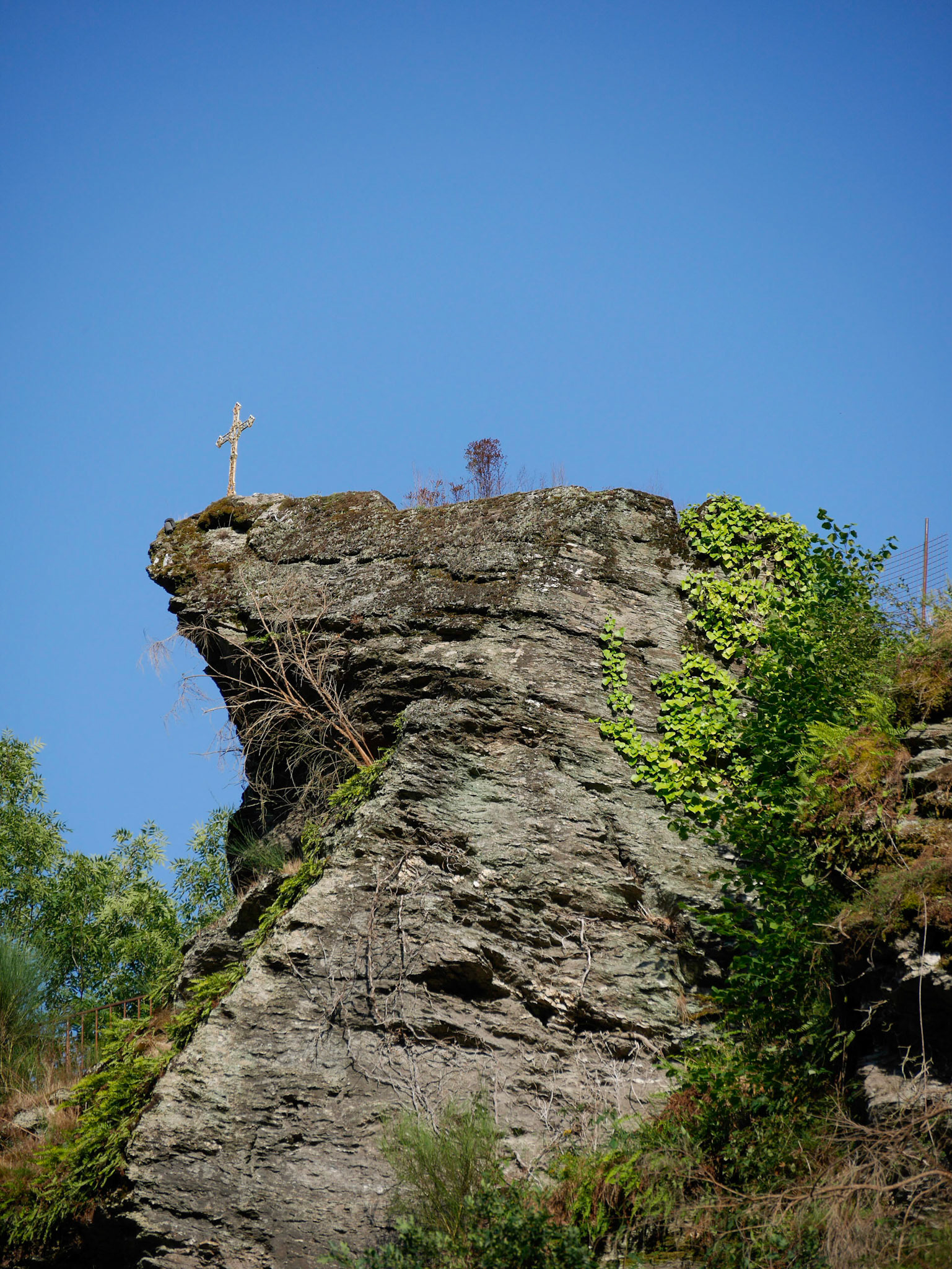 Le Roc d'Anglars près Belcastel