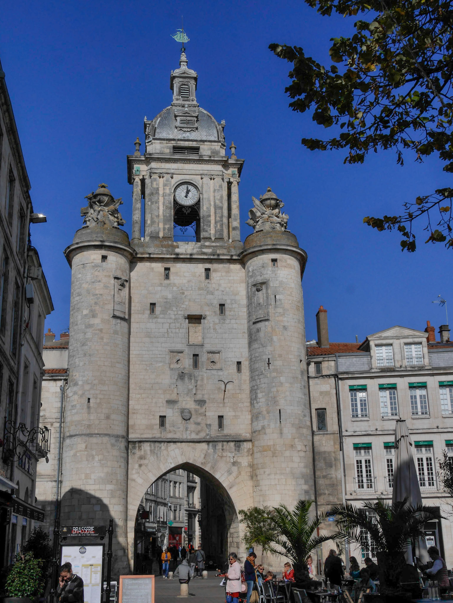 La Rochelle - Porte de la Grosse Horloge.