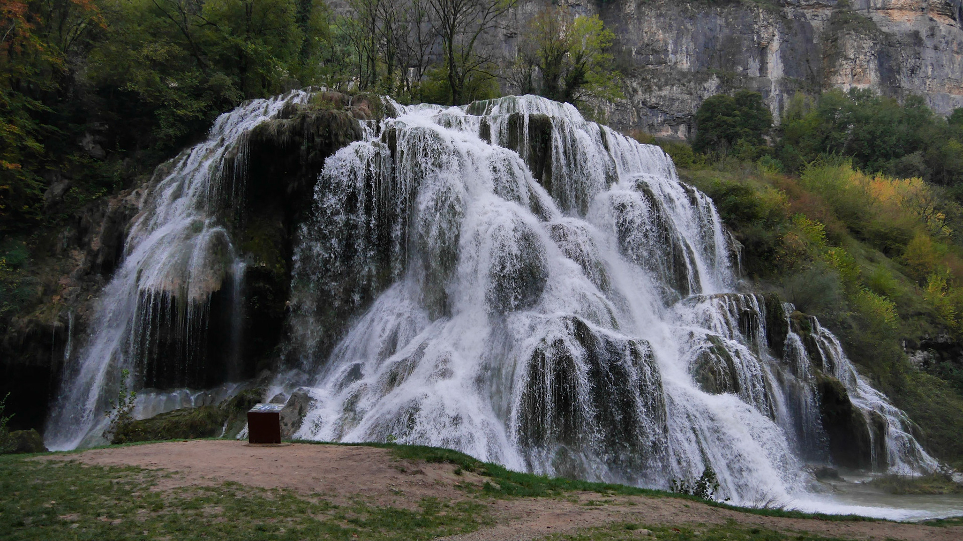 Cascade du cirque de Baume