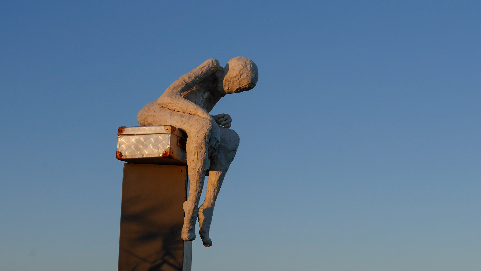 Statue près du pont transbordeur Rochefort