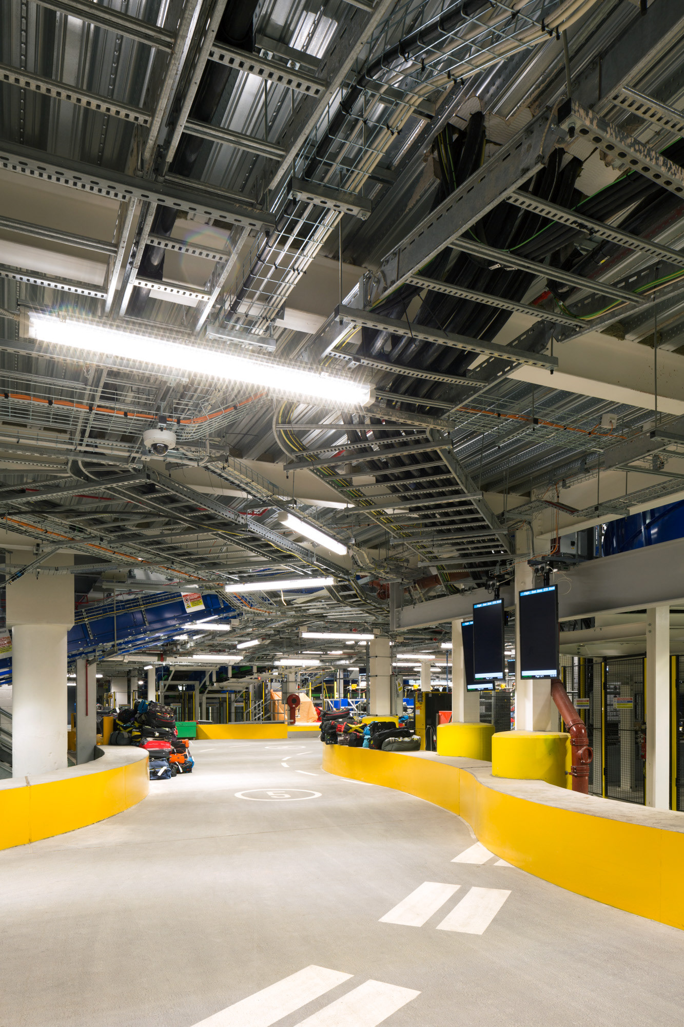 Bryden Wood Ltd: Baggage Handling Centre, Gatwick Airport