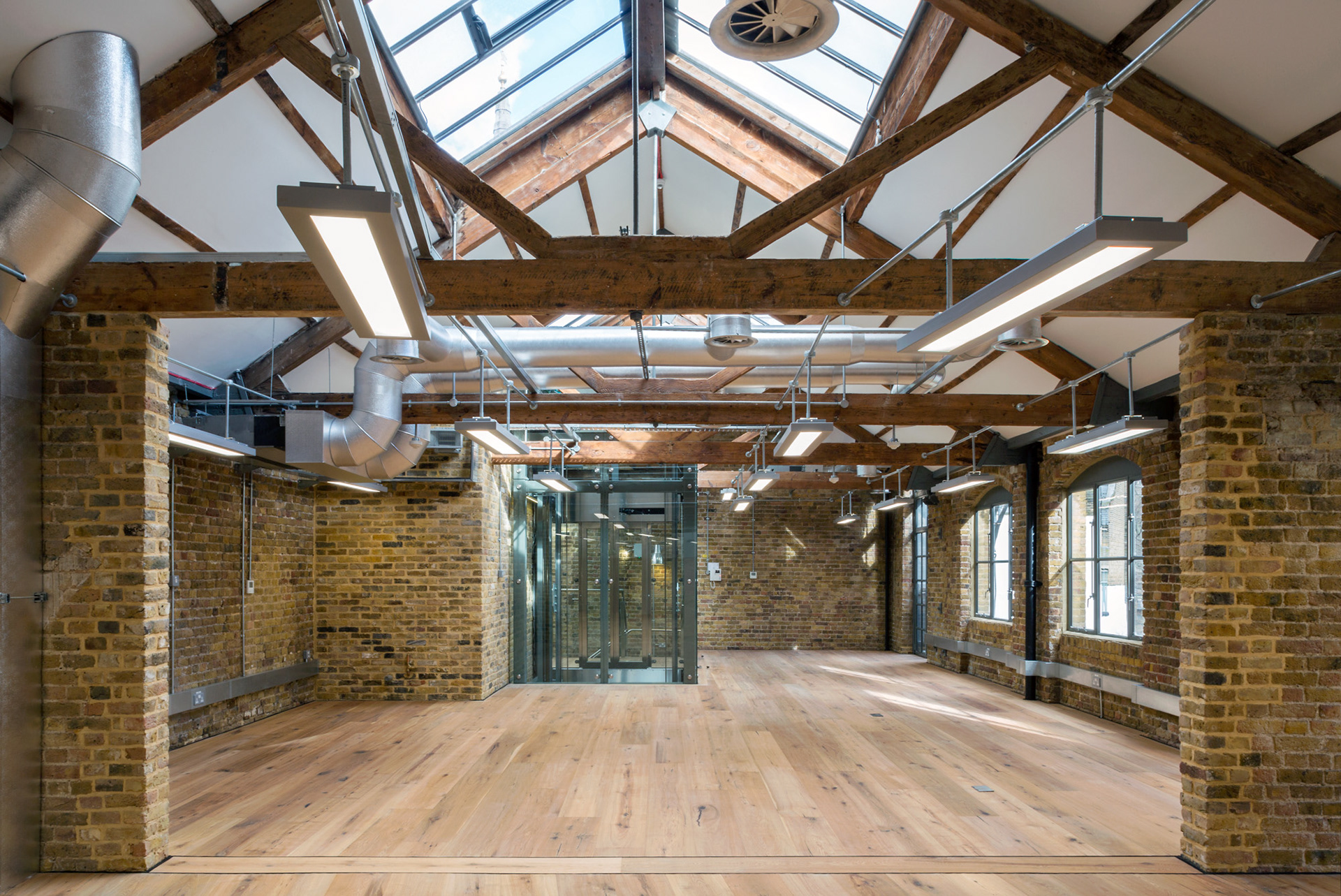 Frost Architects: Flitcroft St, London