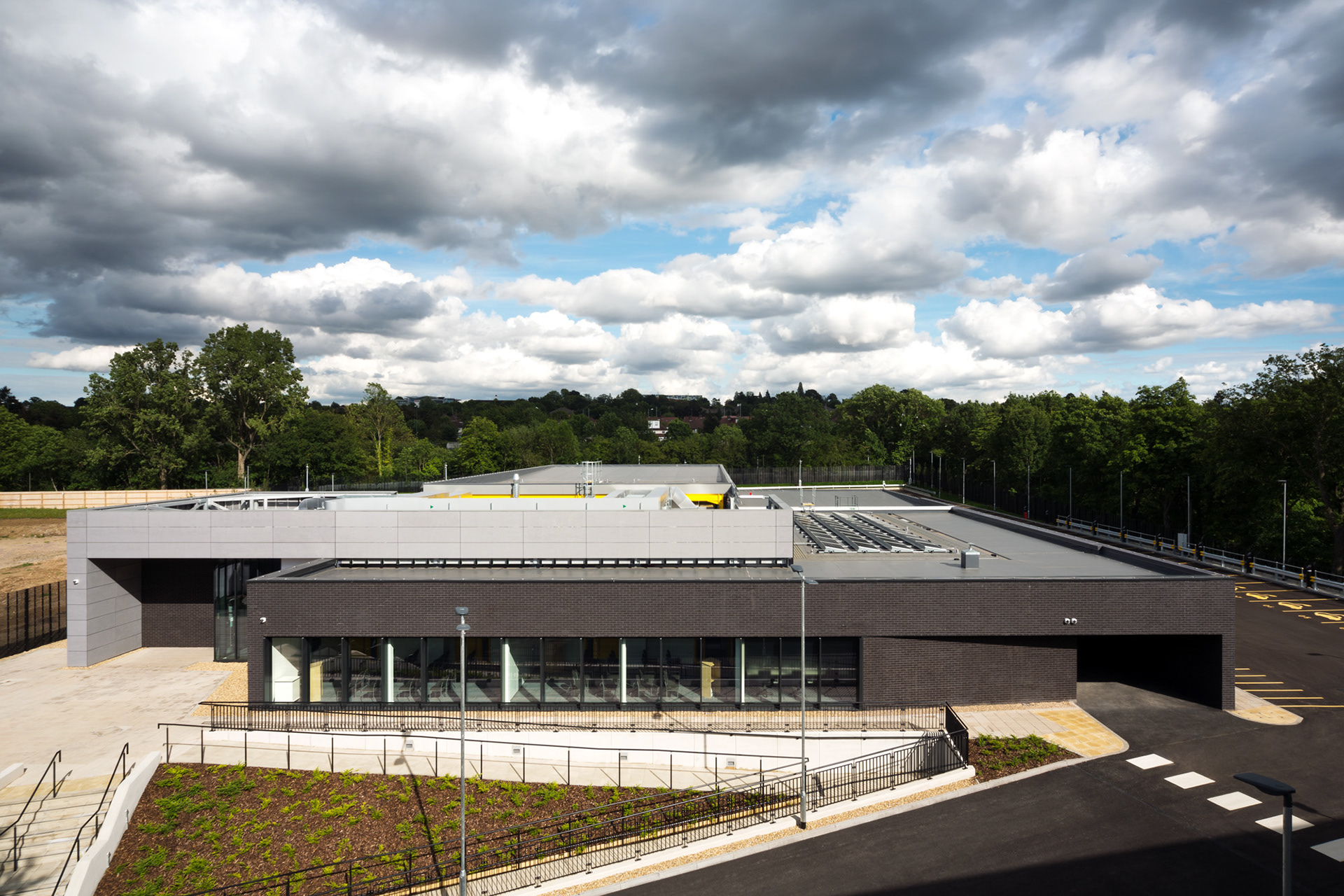 Bryden Wood Ltd: Metropolitan Police Driving Academy