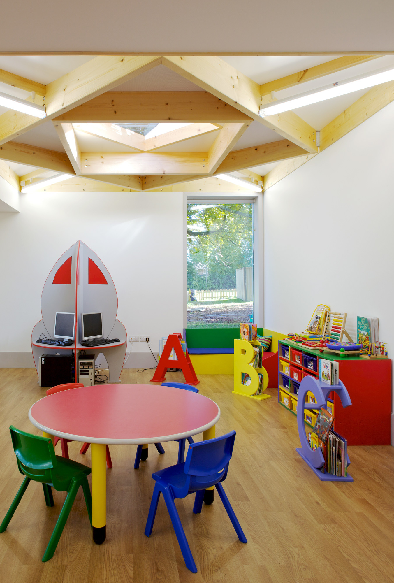 Bryden Wood Ltd: Little Dragons Primary School, Amersham