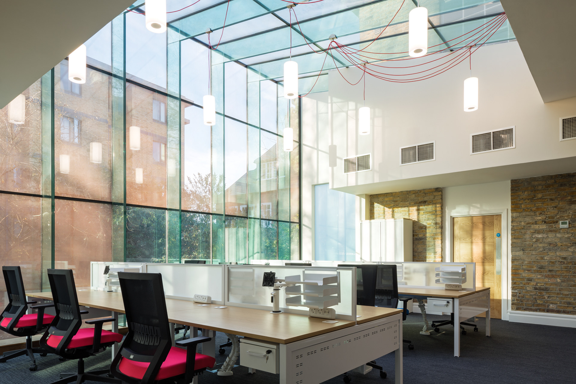 Frost Architects: Dockmasters House, London