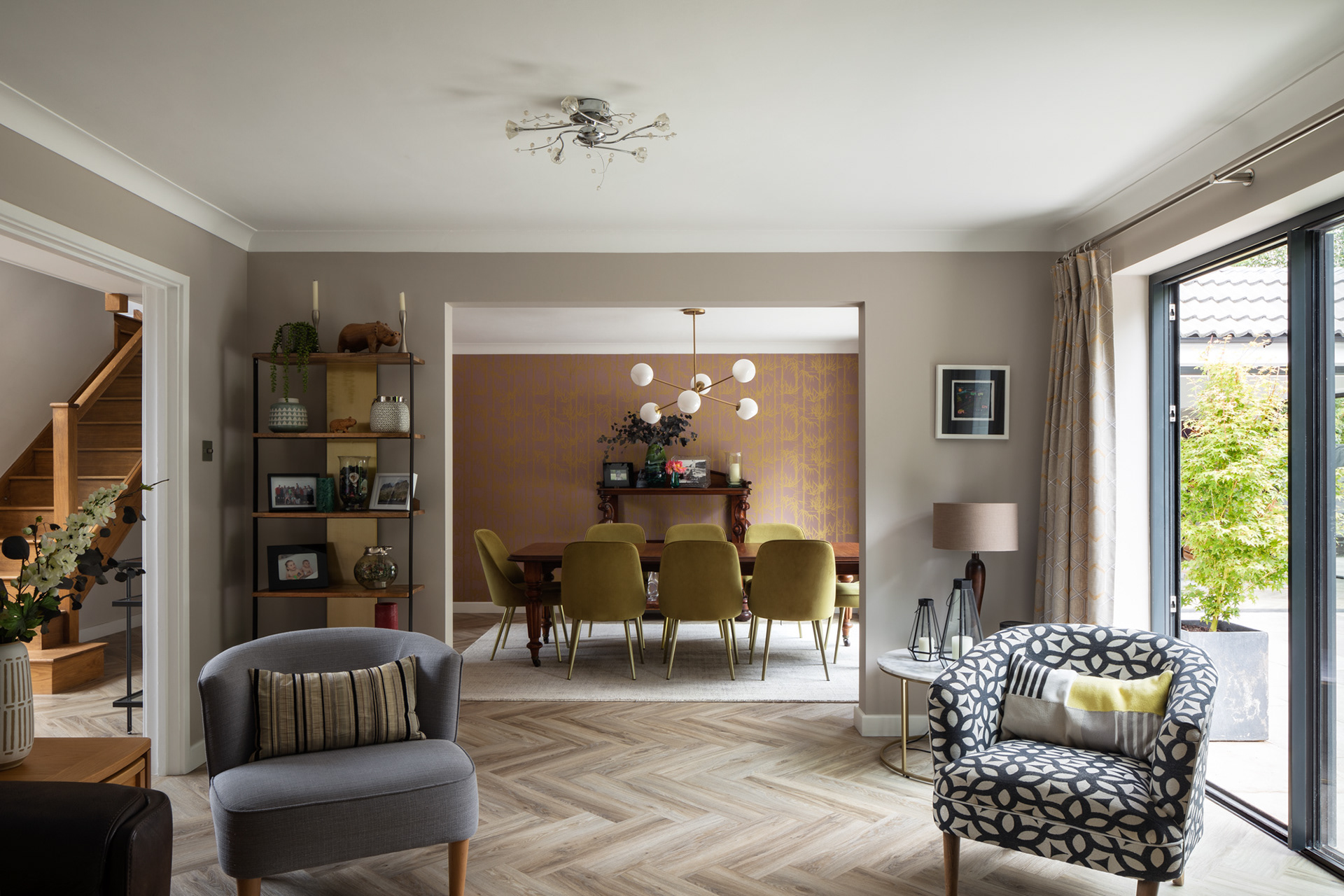 Frost Architects: Esher
