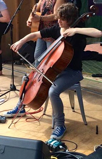 Semi-improvised cello with Coco Velu (2014)