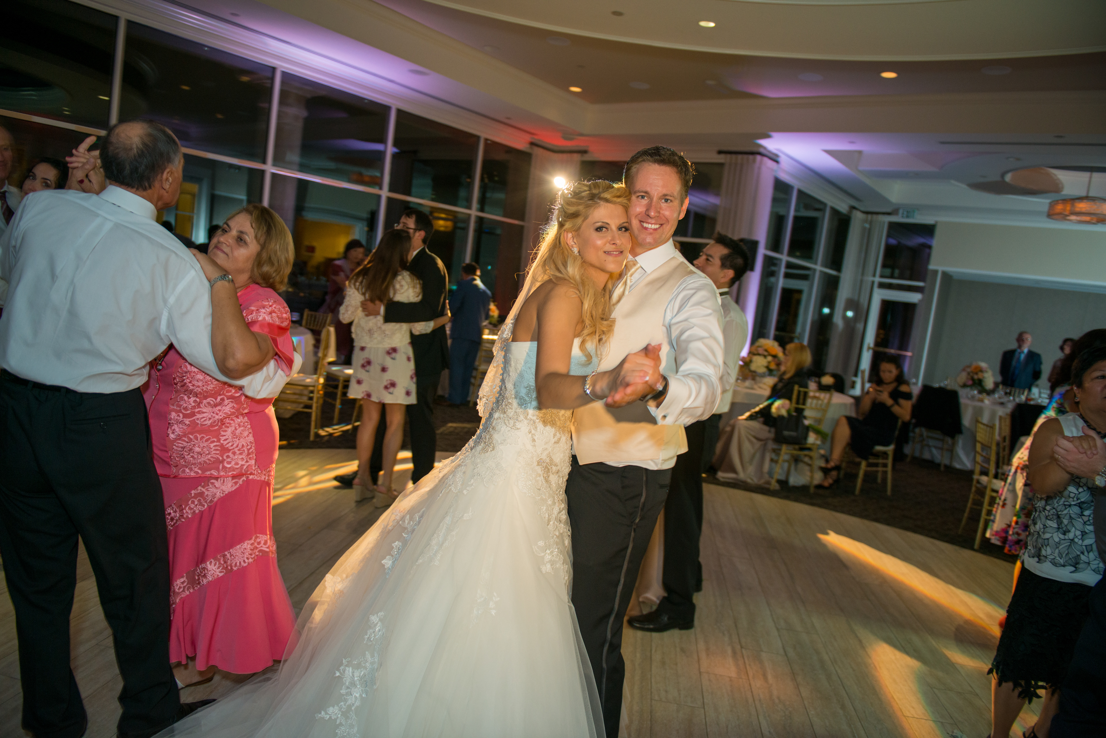 San Jose Wedding Photographer - Silver Creek Country Club Wedding
