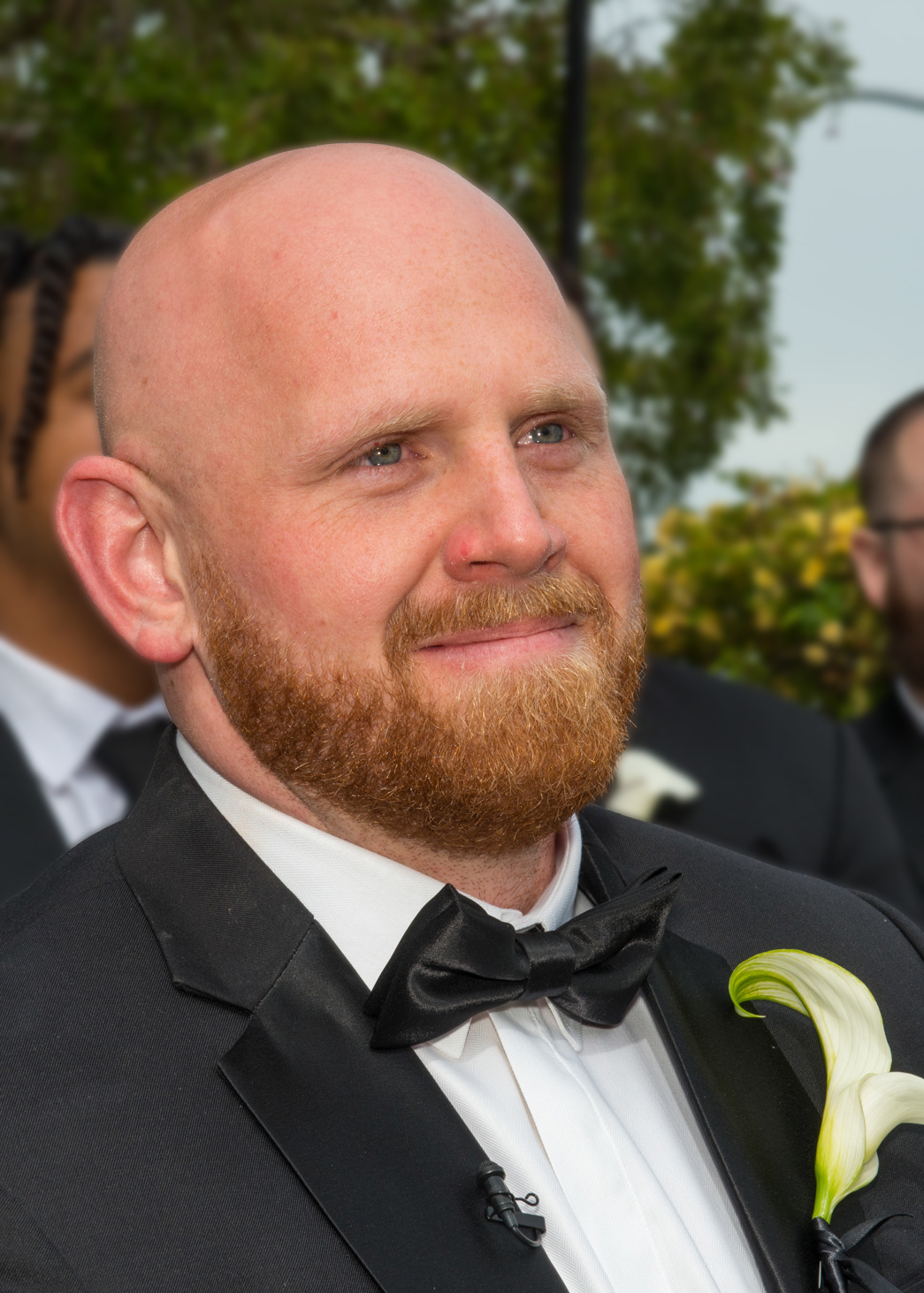 Groom tears as he sees his bride for the first time