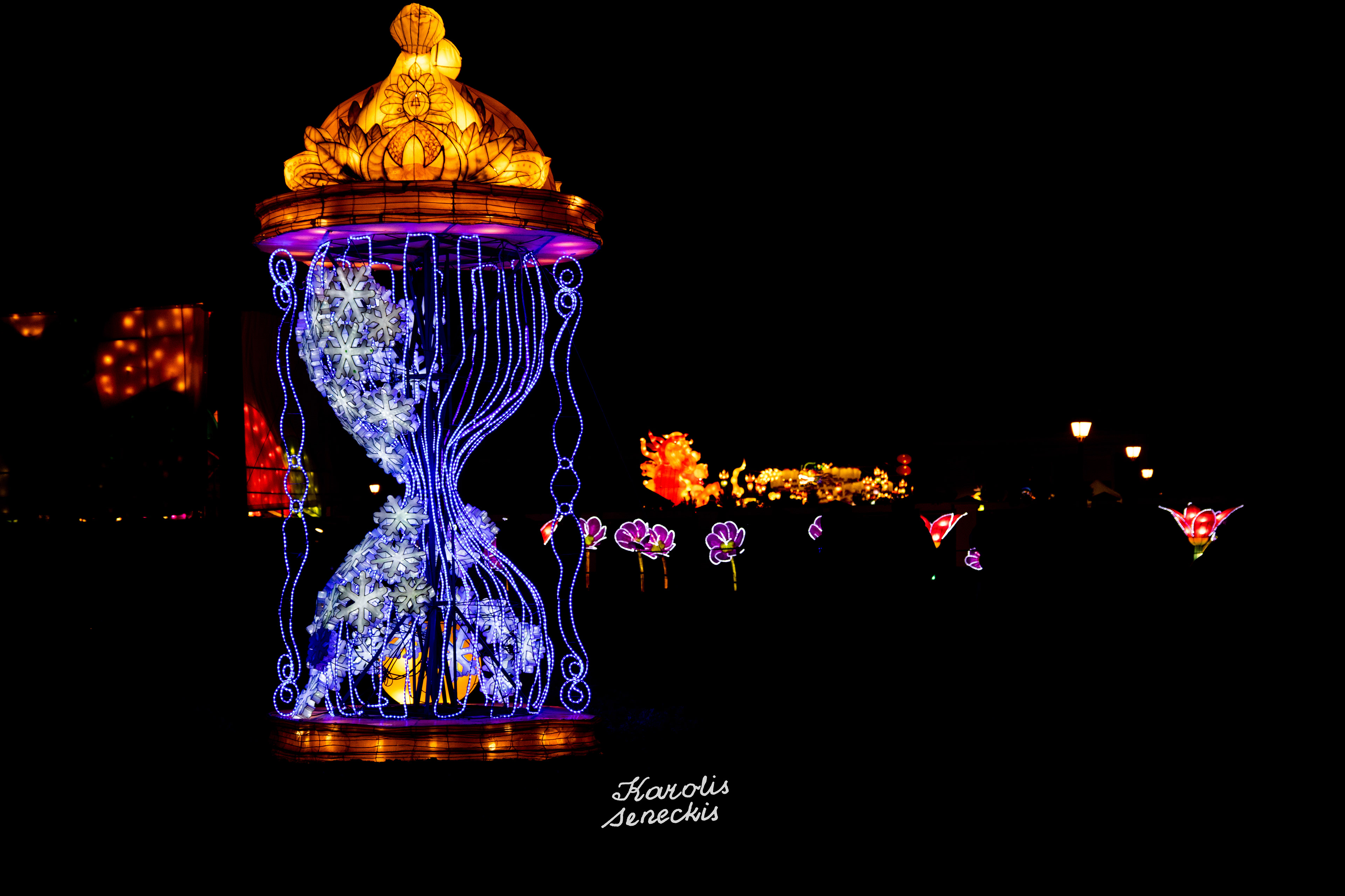 Pakruojis Manor Chinese Lanterns 2019