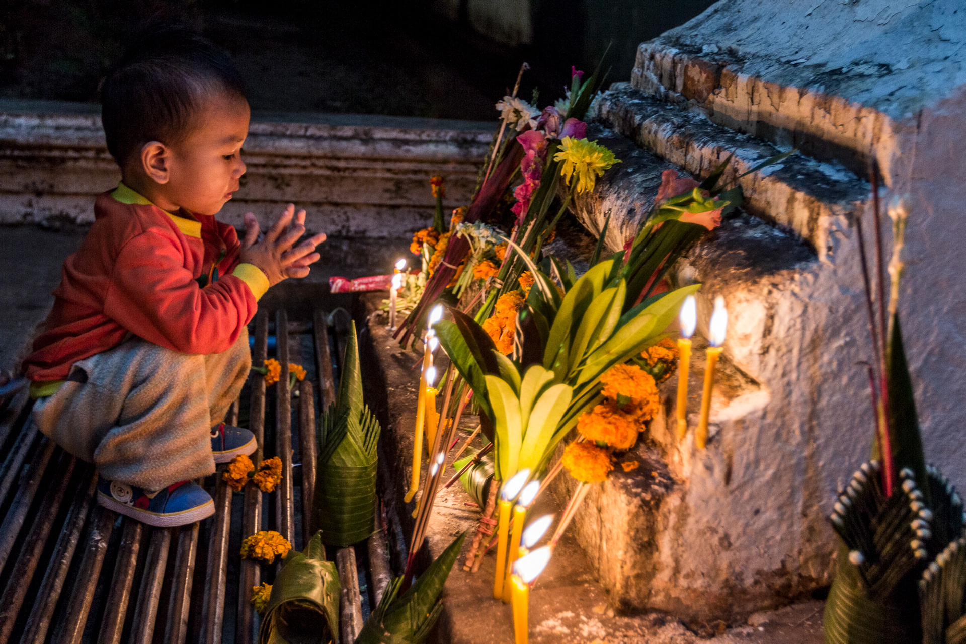Full Moon Festival Of Light - Phra That Luang Stupa - Vientiane