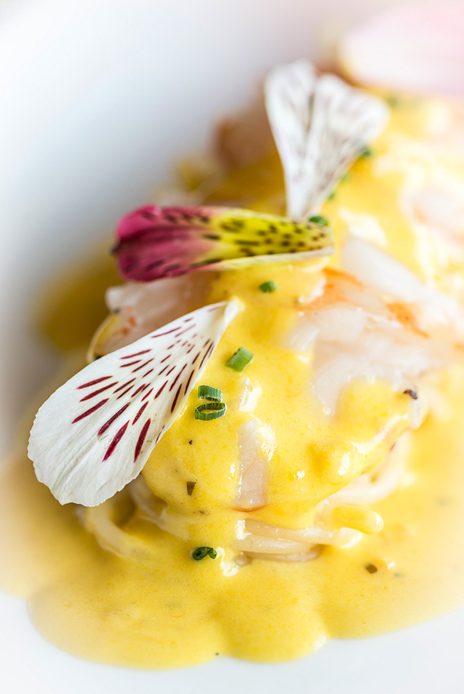 Truly melt in the mouth! Galapagos squat lobster with saffron source at Martinica Restaurant, Manta