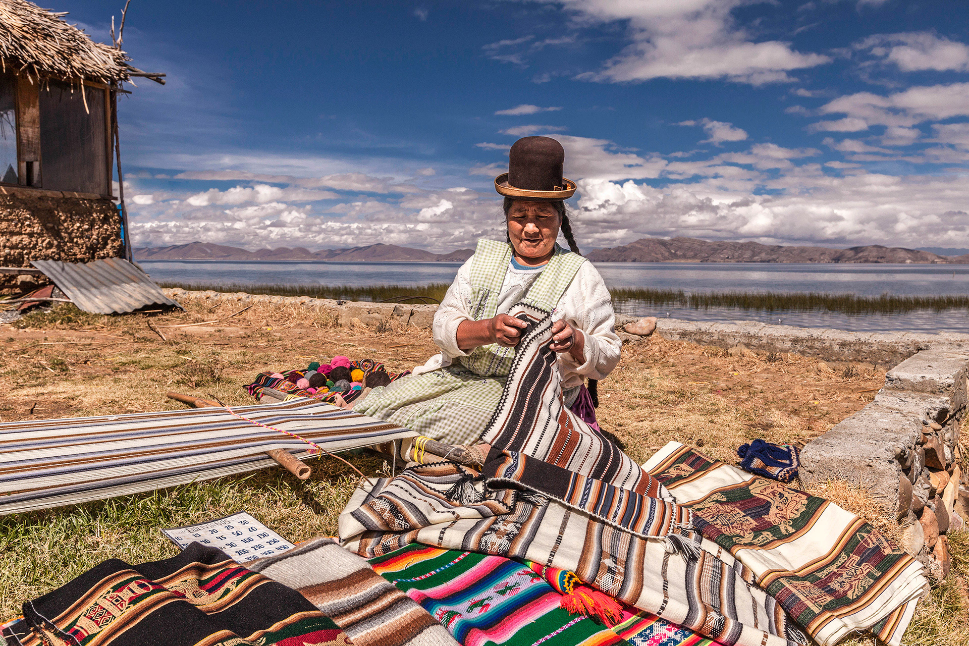 Hand Weaving, Lake Titicaca