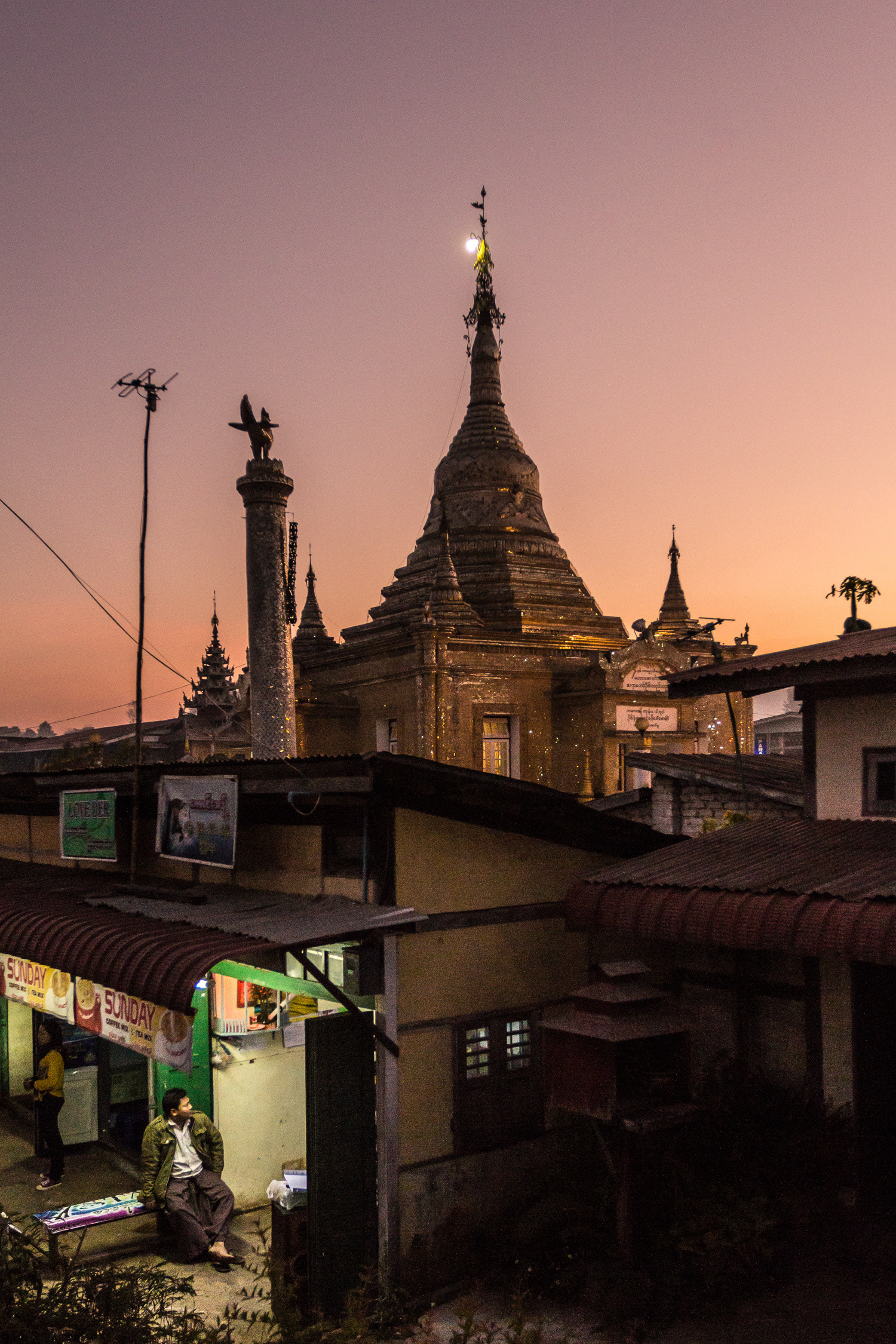 'Yes, turn the ISO up to 800', I tell myself, 'well I should have brought your tripod after all', I secretly think! Dusk - Kalaw - Burma.