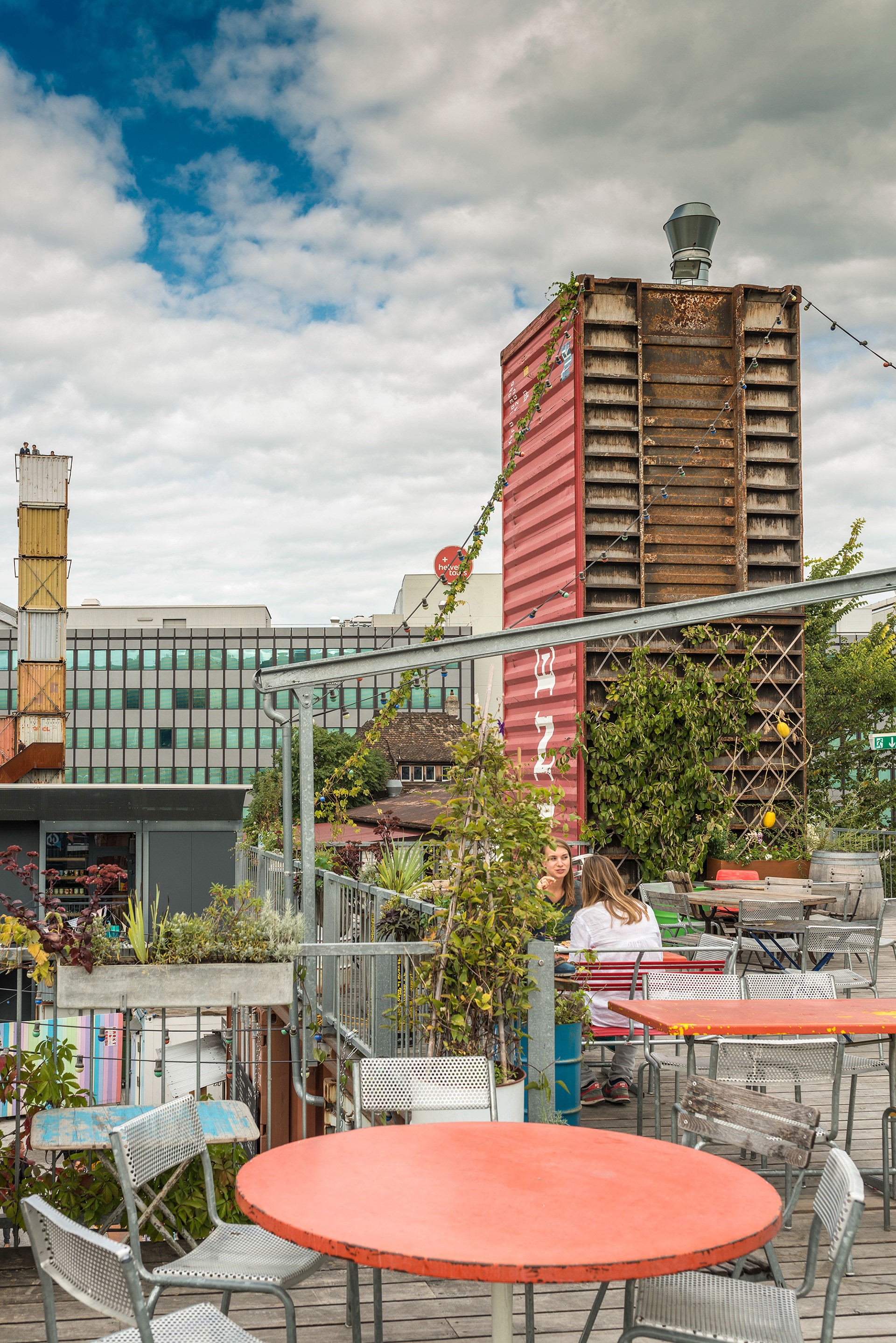 Rübis & Stübis (Frau Gerolds Garden), Box Park, Zurich West