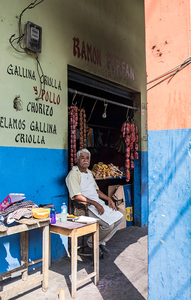 Local butchers, Manta