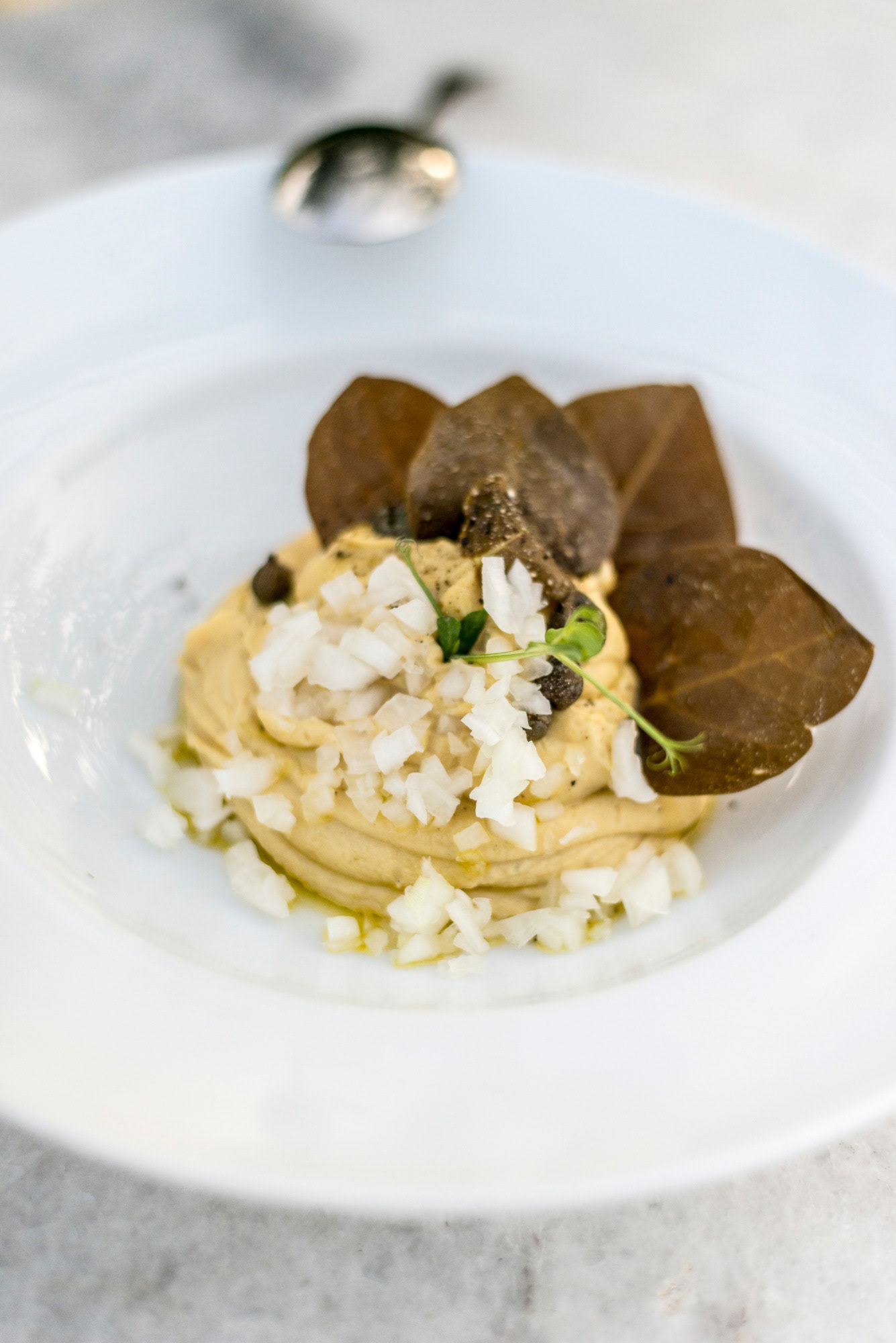 Fava with caper leaves - Winery Domain Sigalas - Oia