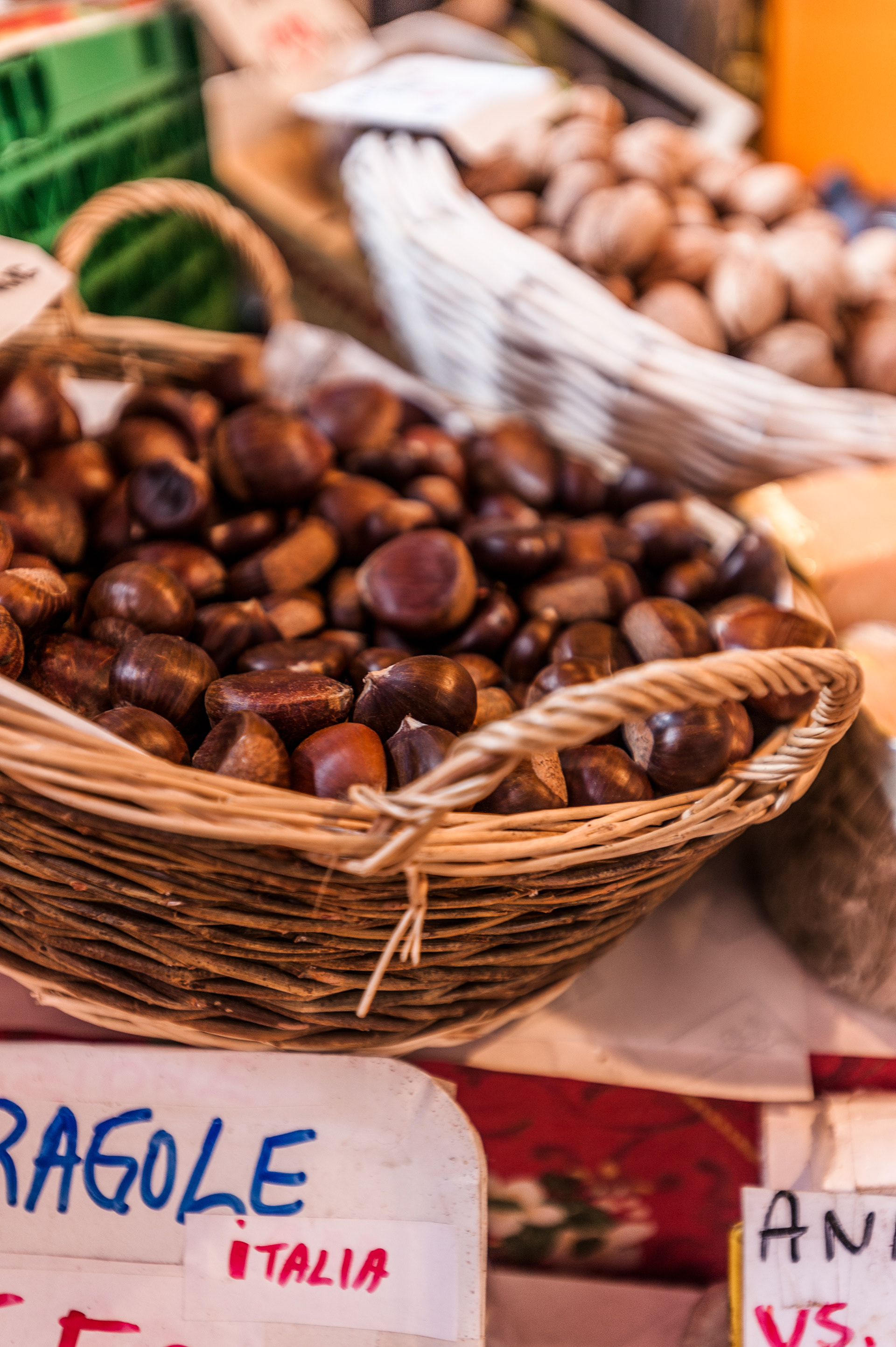 Chestnuts, Resinelli Gourmet Shop, Bellinzona, Ticino